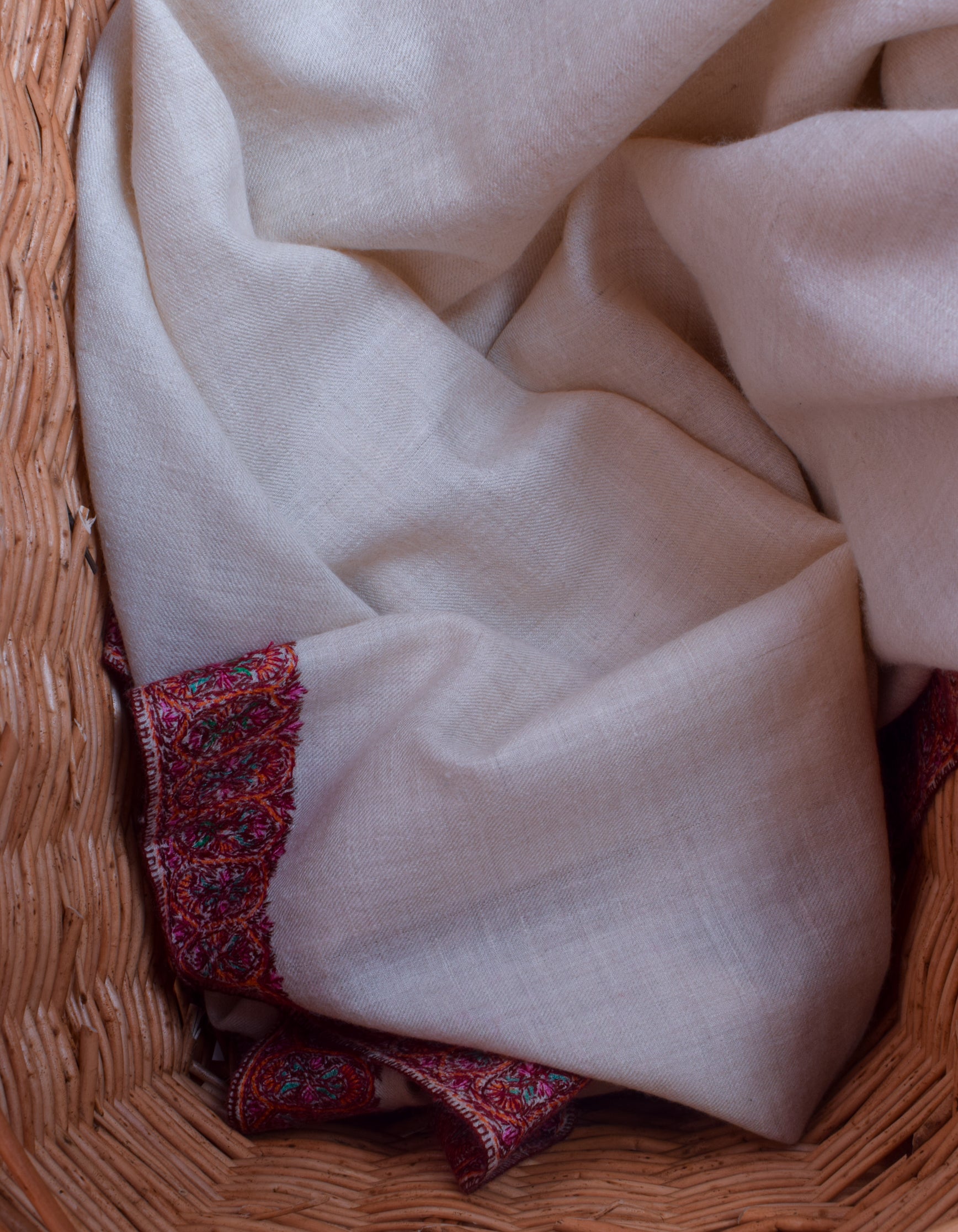 Natural Light Beige Handwoven Sozni Border Embroidered Cashmere Pashmina Shawl - Kashmir Box