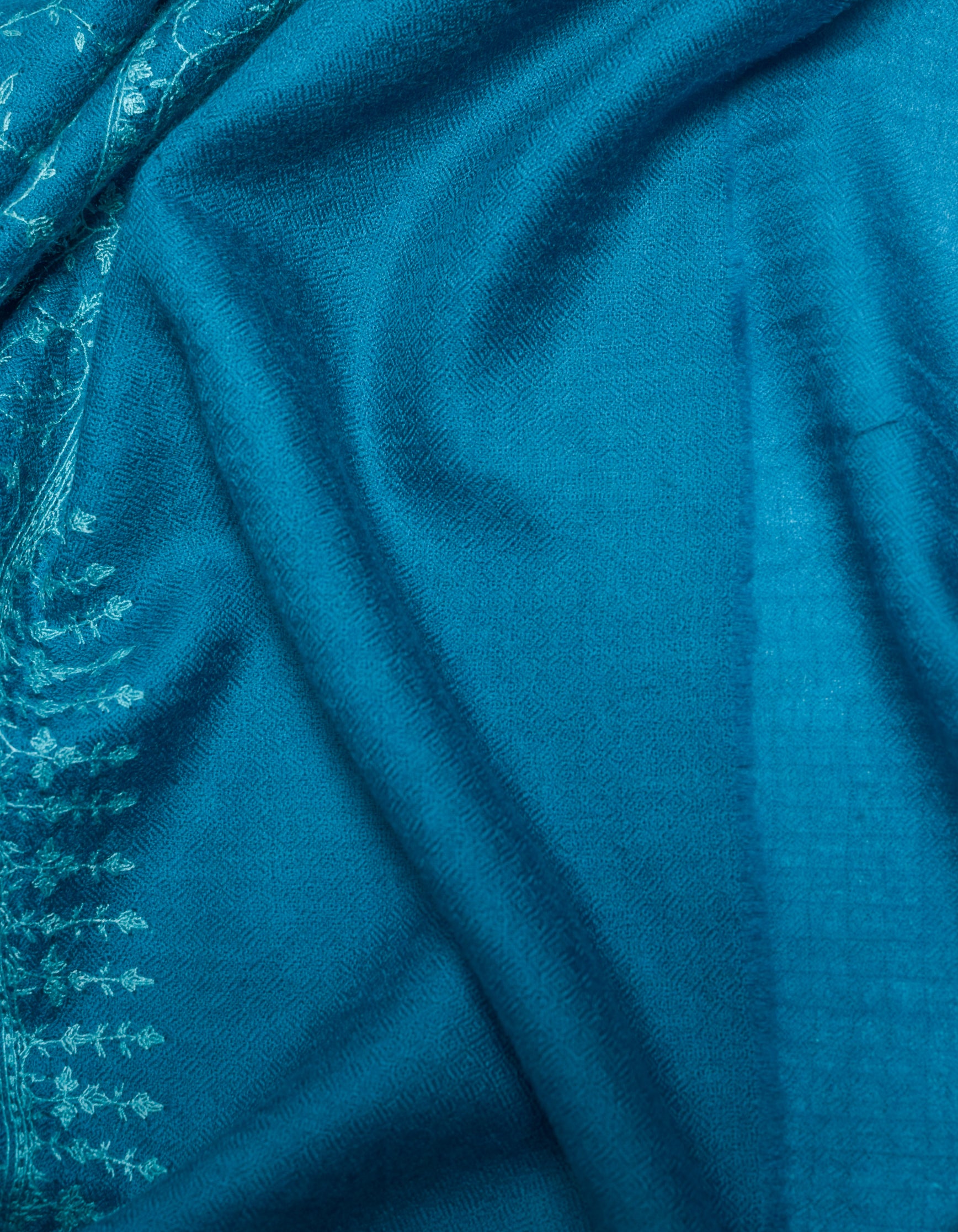 Deep Blue Handwoven Jaali Embroidered Cashmere Pashmina Shawl - Kashmir Box