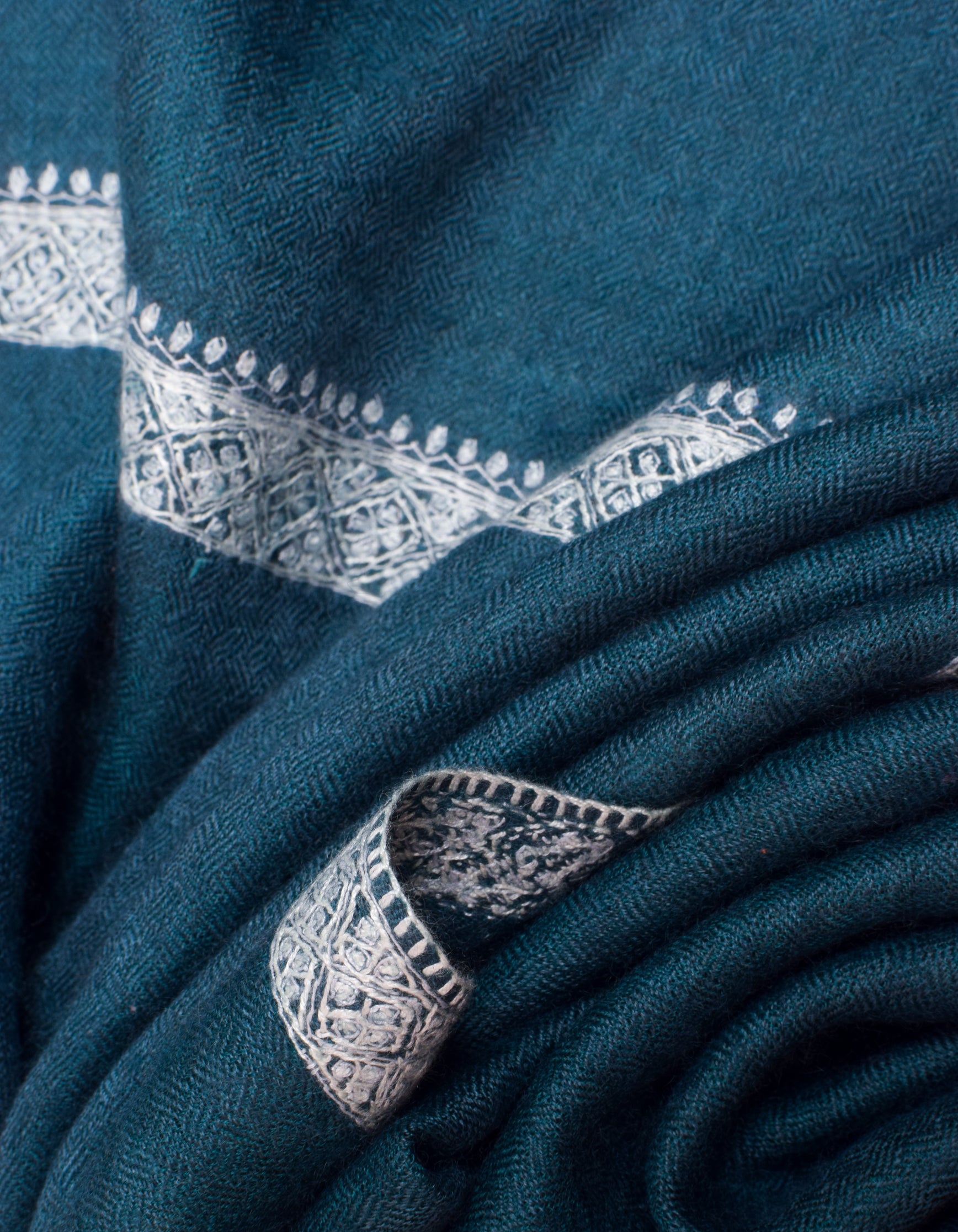 Dark Teal Handwoven Sozni Border Embroidered Cashmere Pashmina Stole - Kashmir Box