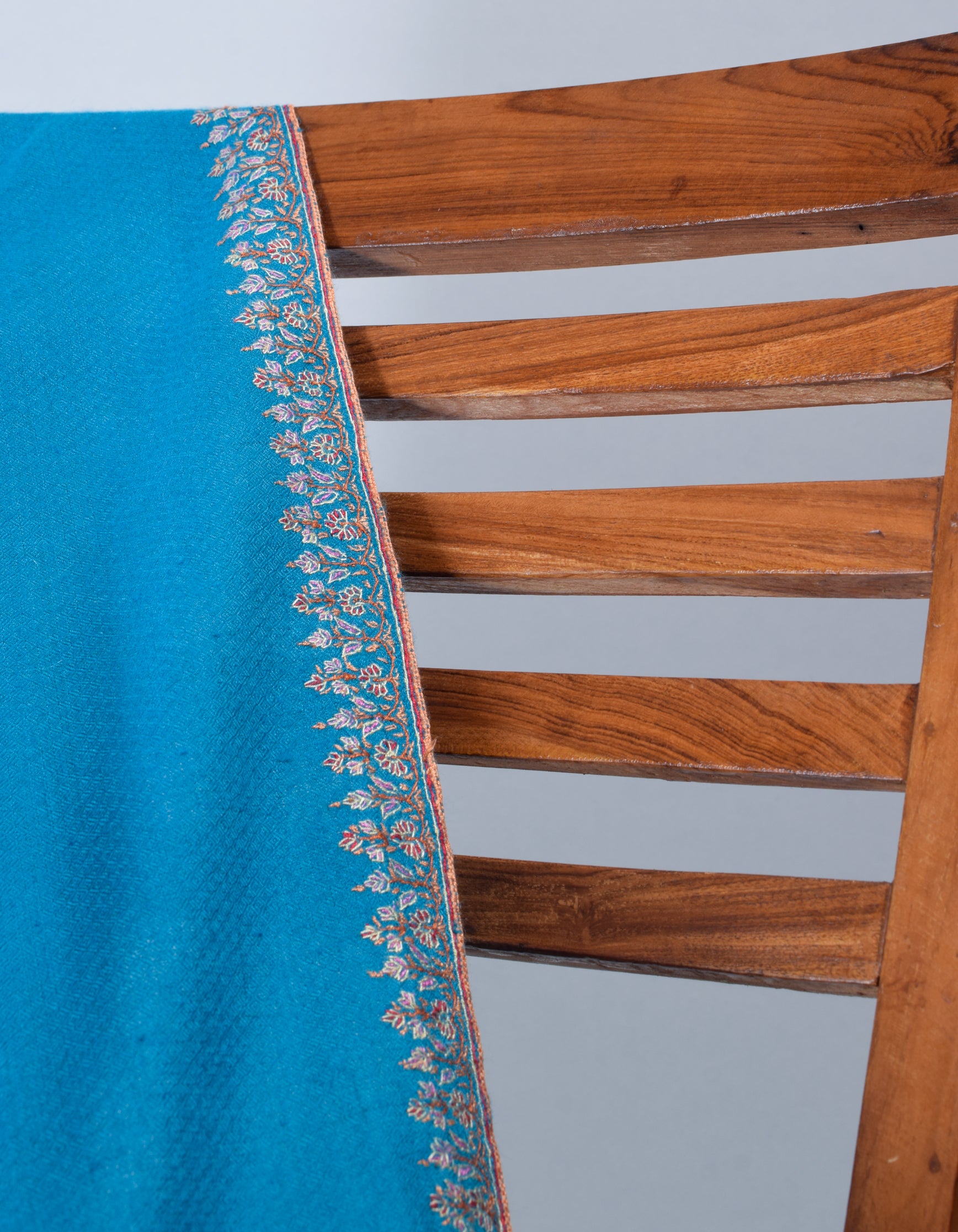 Deep Sky Handwoven Sozni Palla Embroidered Cashmere Pashmina Stole - Kashmir Box