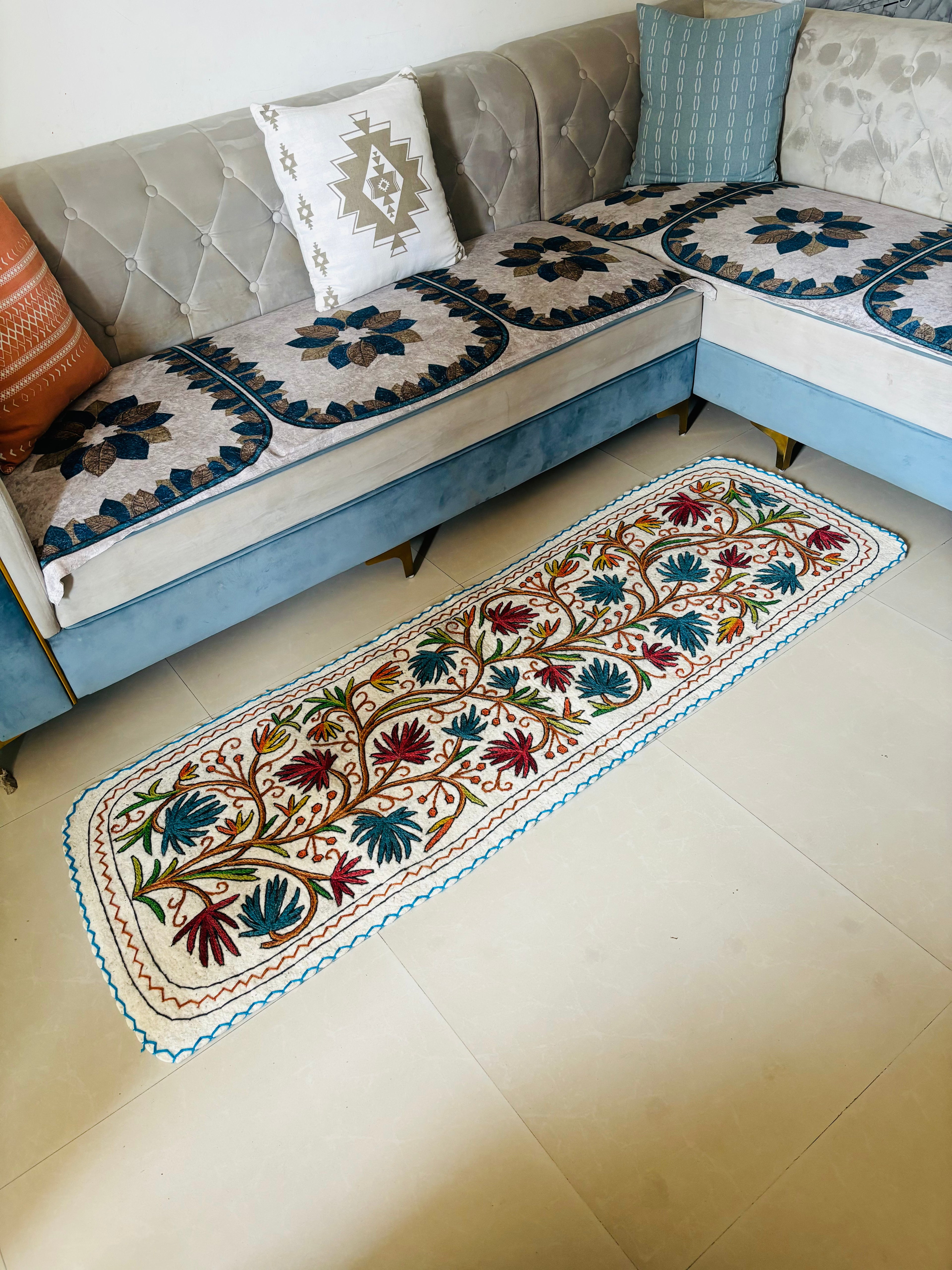 Diwan-e-Khas Kashmiri Chinar Namda - Kashmir Box