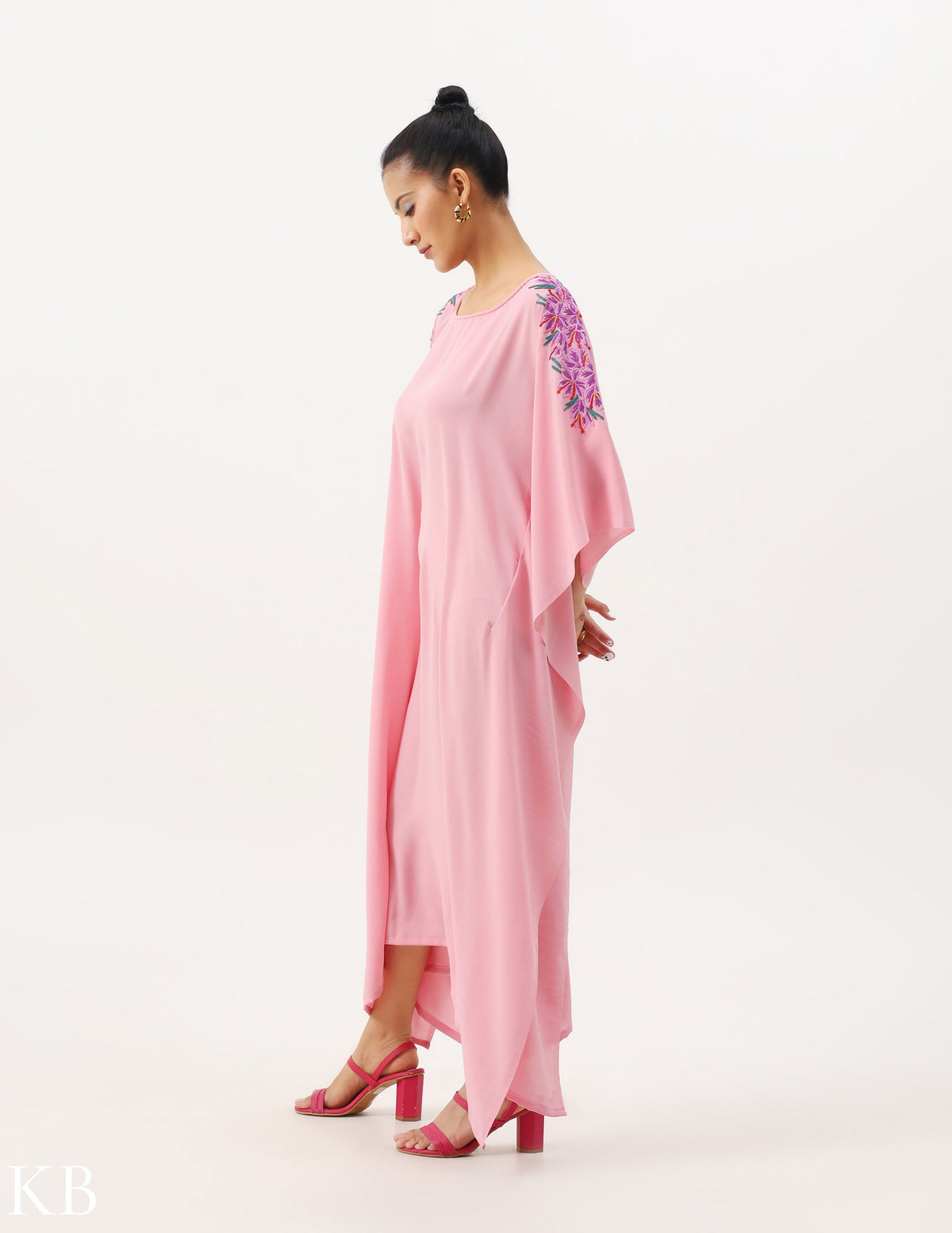 Azafran Hand Embroidered Pastel Rosy Pink Crepe Summer Kaftan - Kashmir Box