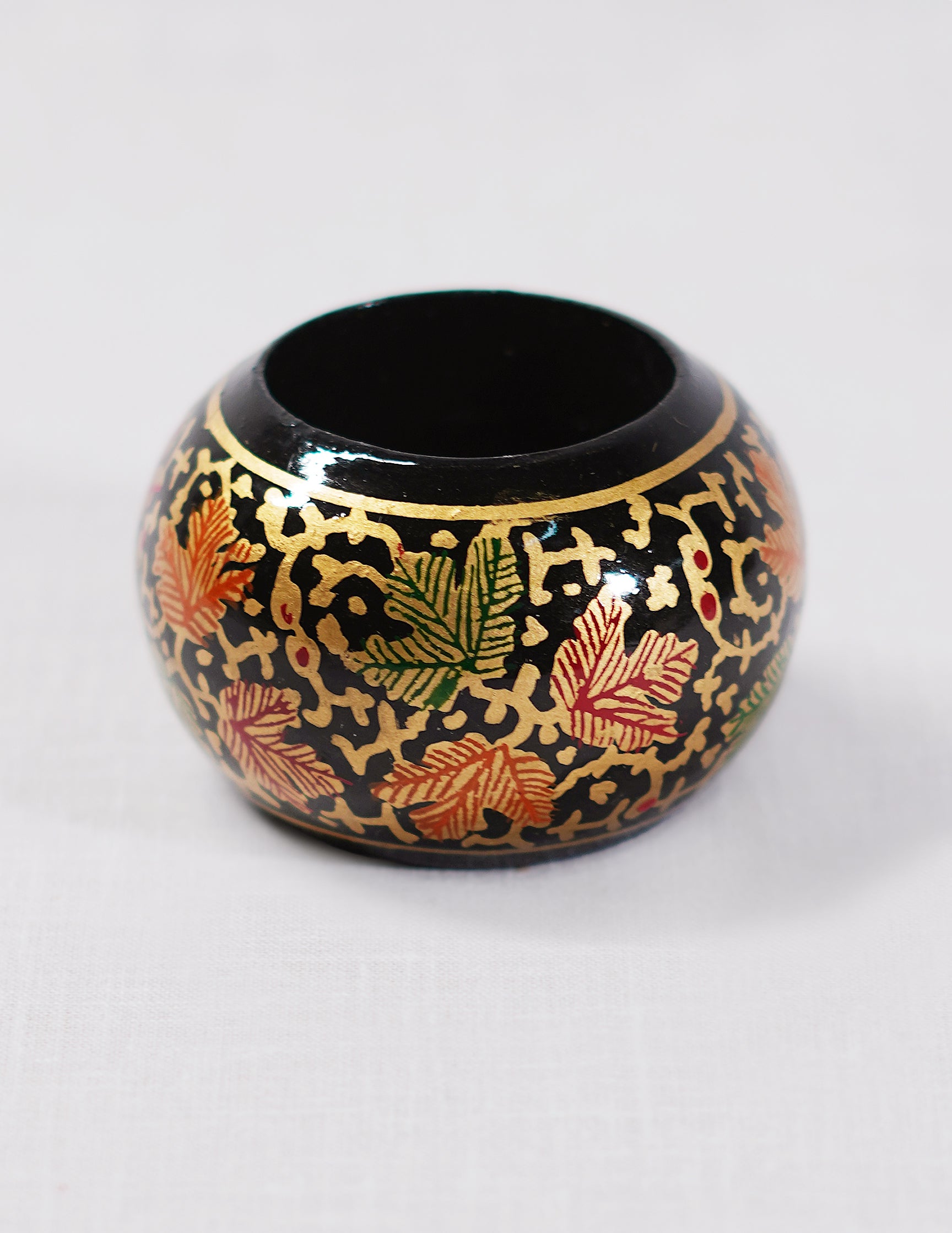 Handmade Kashmir Papier-Mâché Tissue Holder — Hand-Painted Design | Ø 3.5 cm × 3.5 cm (H)