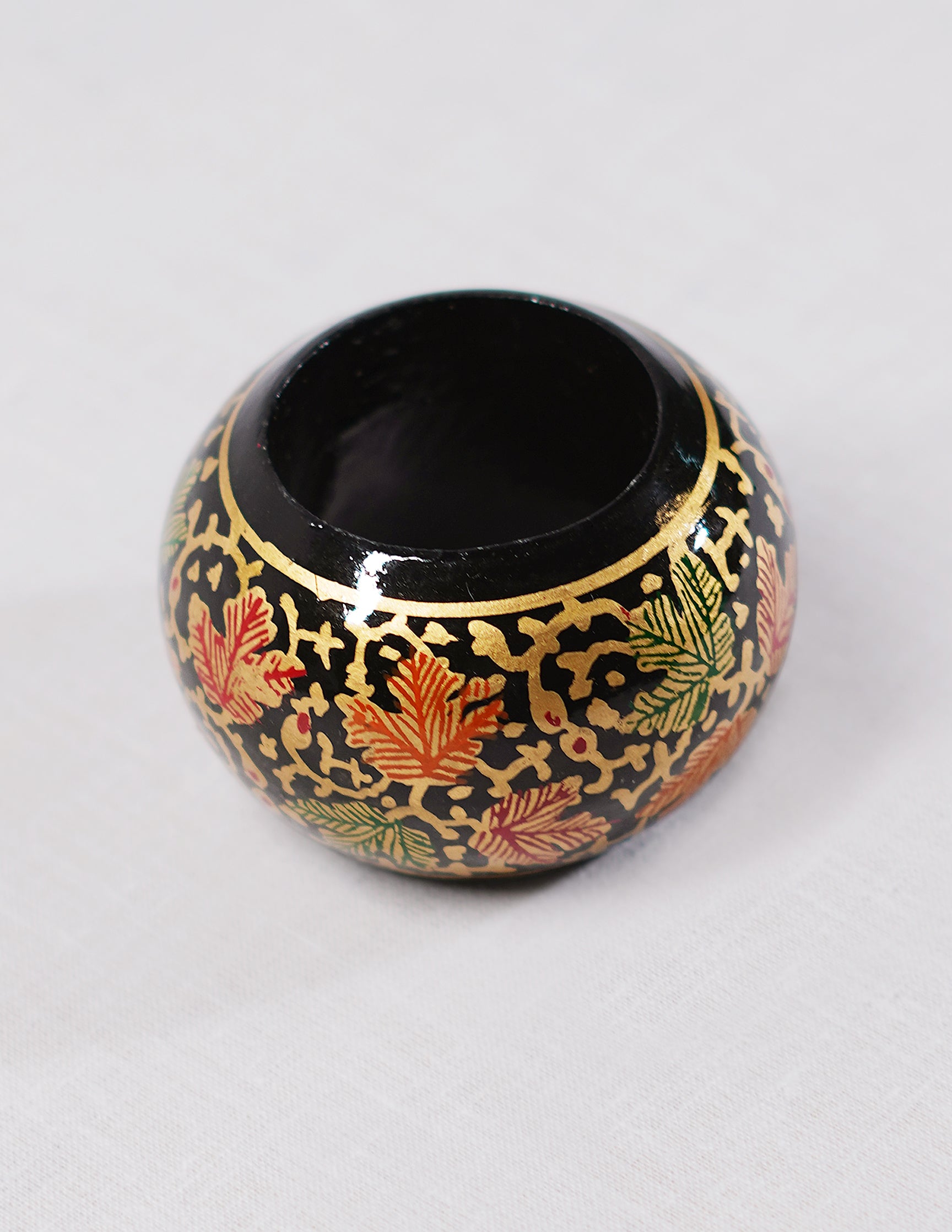 Handmade Kashmir Papier-Mâché Tissue Holder — Hand-Painted Design | Ø 3.5 cm × 3.5 cm (H)