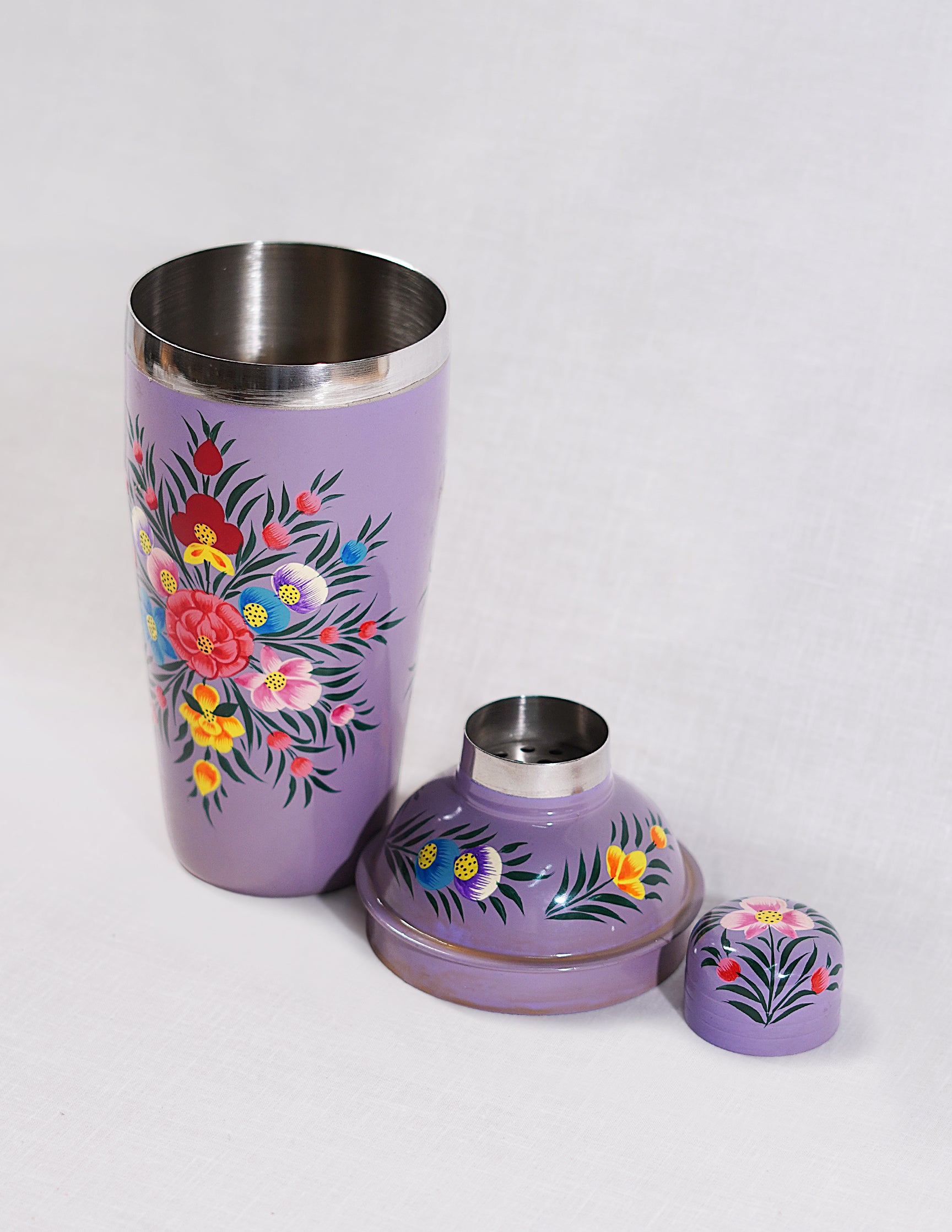 Handmade Kashmir Papier-Mâché Cocktail Shaker — Hand-Painted Design | Ø 8.5 cm × 24 cm (H)