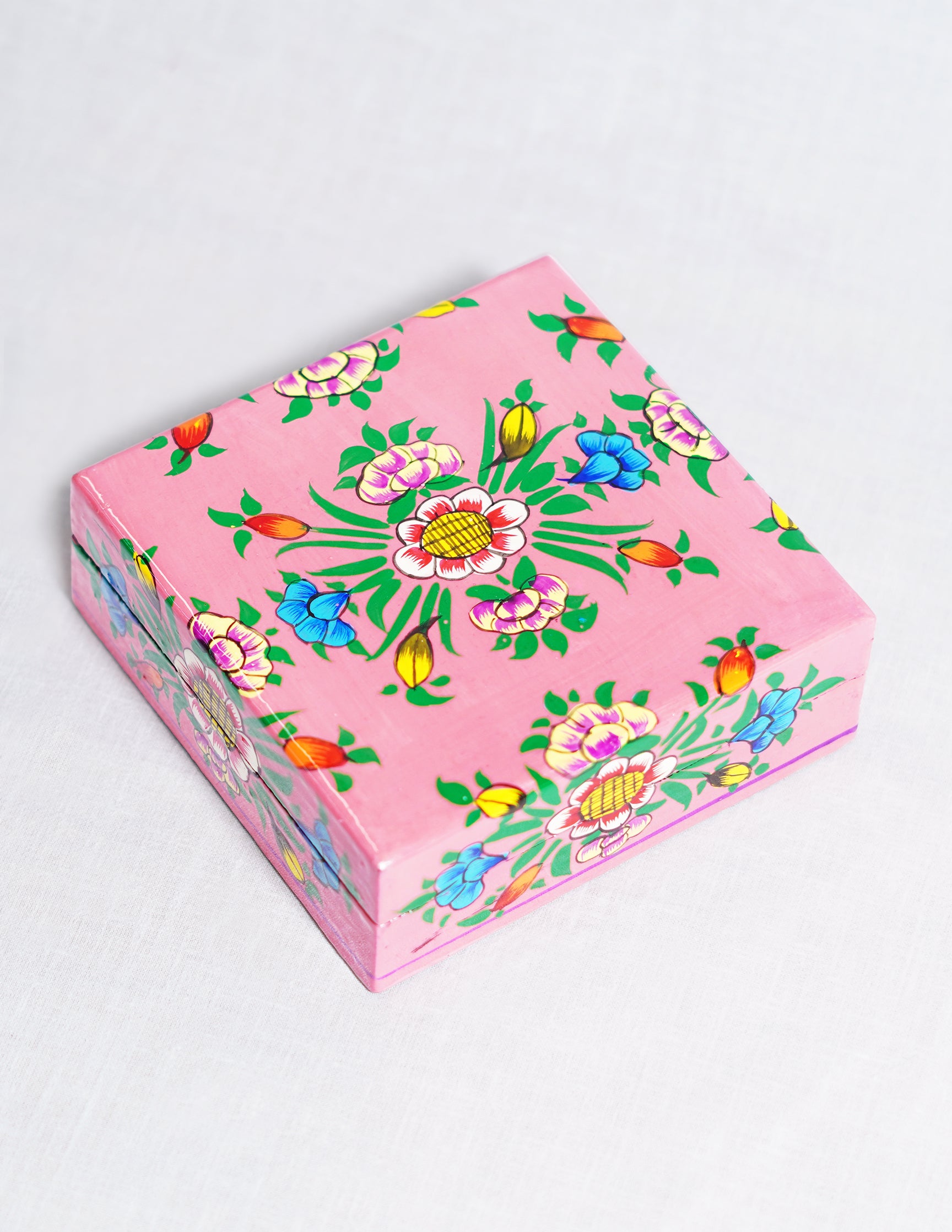 Handmade Kashmir Papier-Mâché Coaster Set — Hand-Painted Design | 11 cm (L) × 11 cm (B) × 3.5 cm (H)