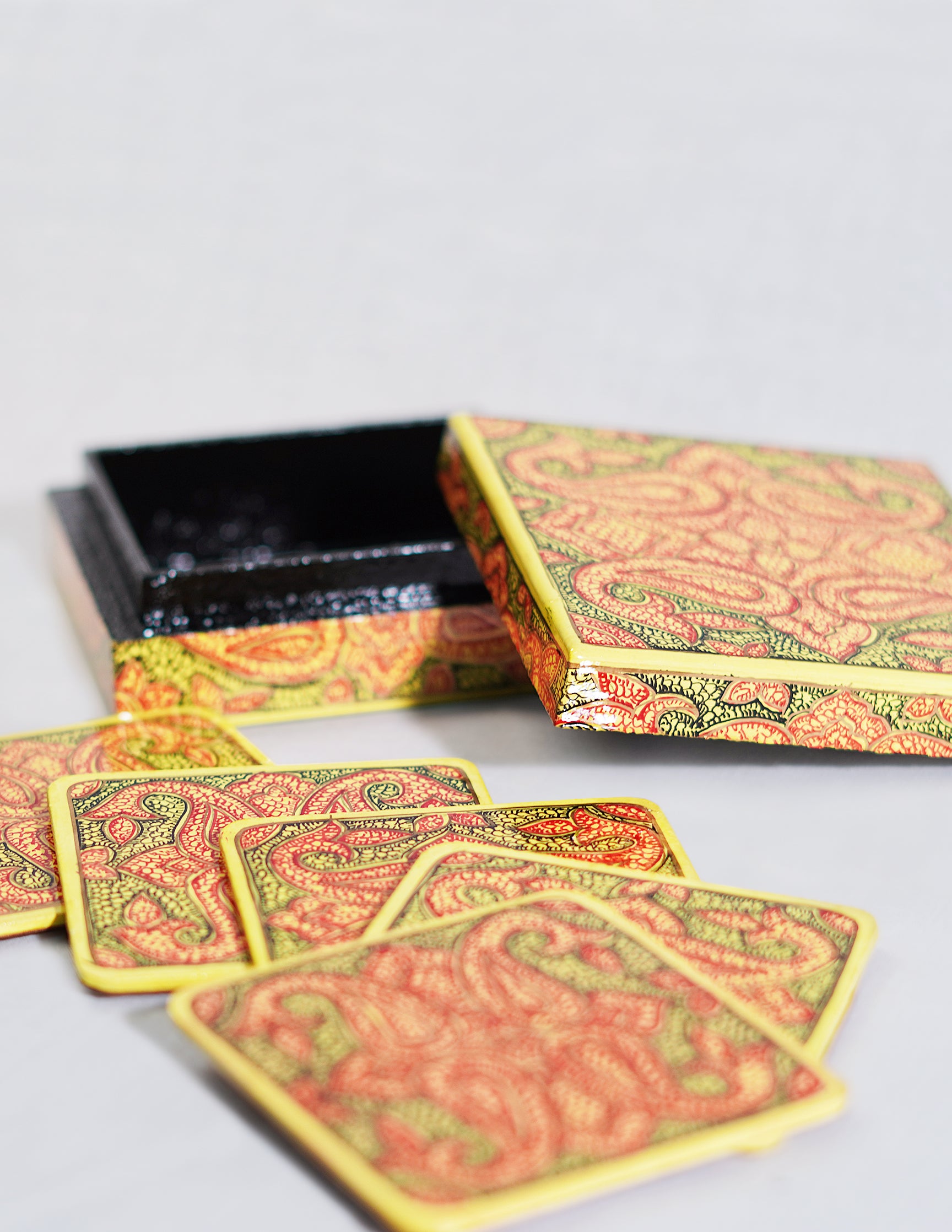 Handmade Kashmir Papier-Mâché Coaster Set — Hand-Painted Design | 11 cm (L) × 11 cm (B) × 3.5 cm (H)