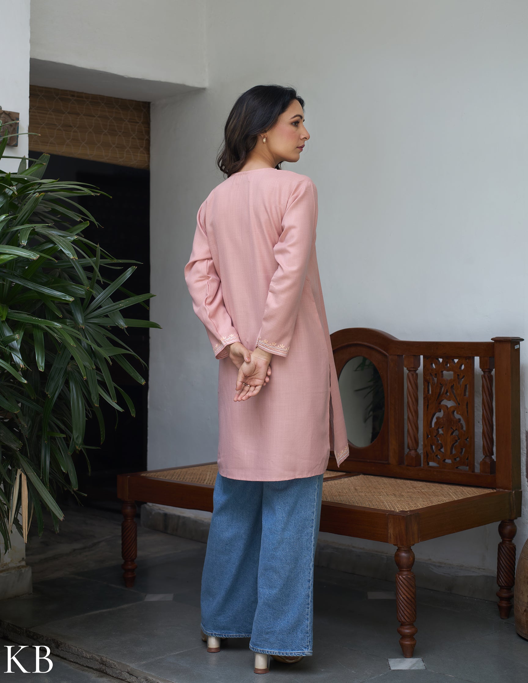 Nigeen Kashmiri Aari Dusky Pink Kurti - Kashmir Box