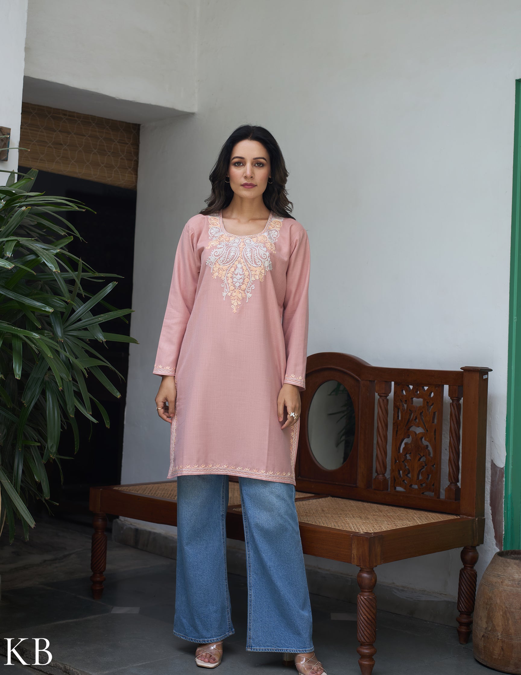 Nigeen Kashmiri Aari Dusky Pink Kurti - Kashmir Box