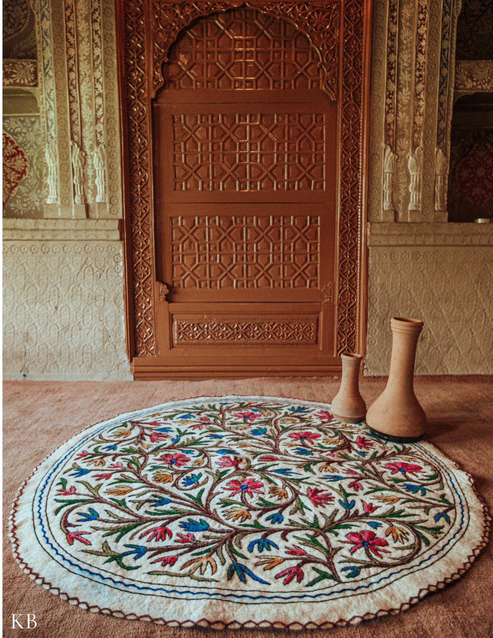 Diwan-e-Khas Chinar Blossom Kashmiri Namda - Kashmir Box