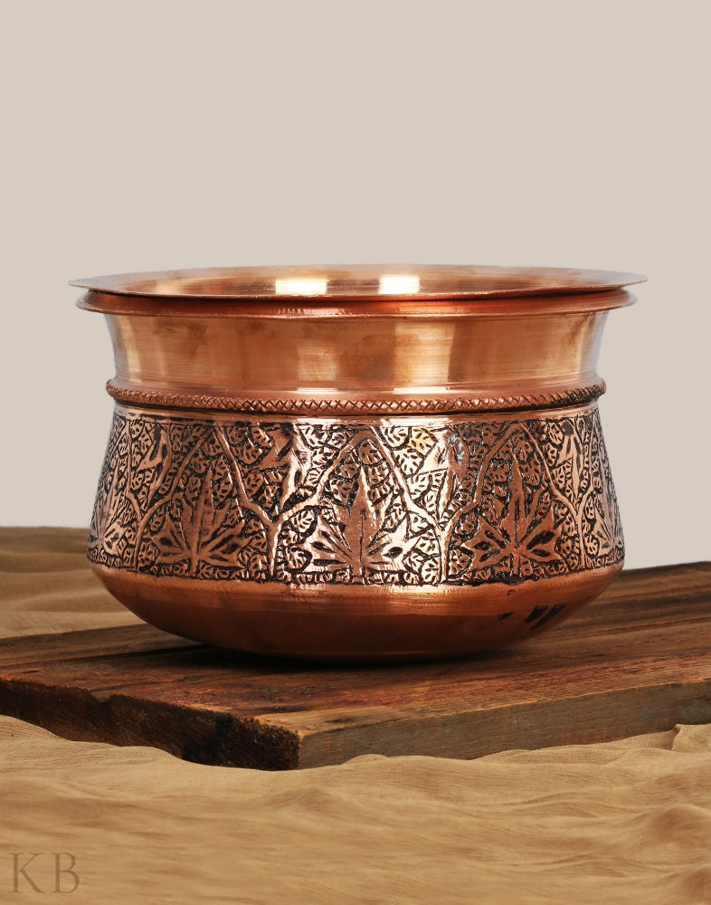 Kandkaerr Chinar Engraved Handi With Lid - KashmirBox.com