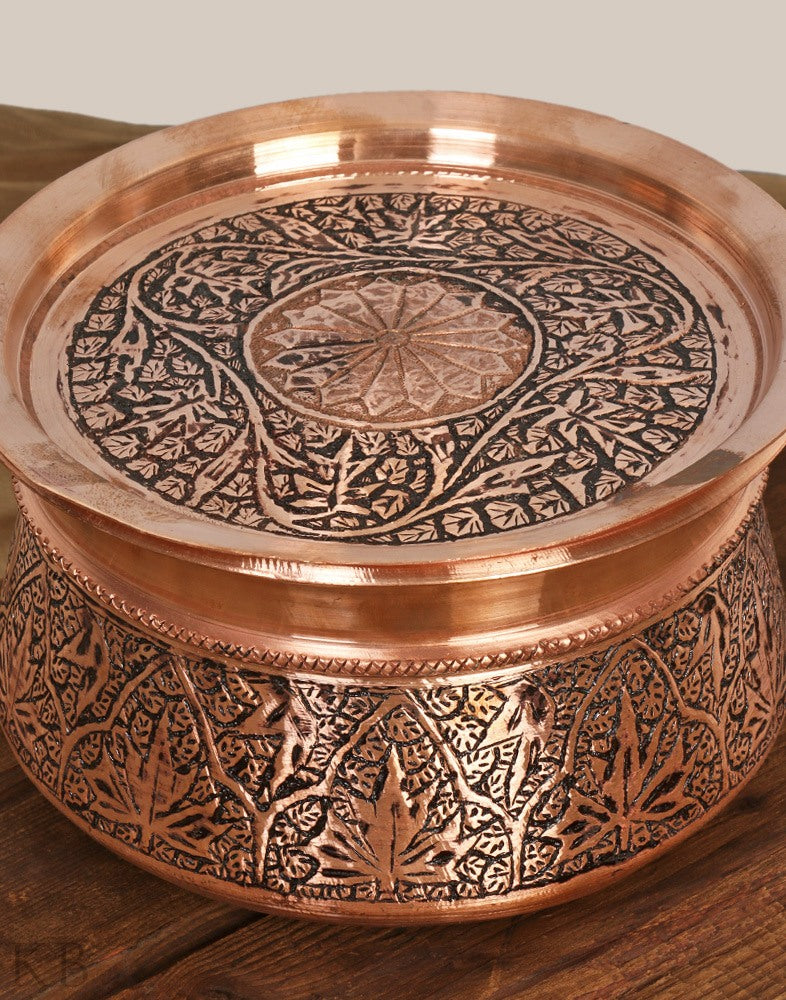 Kandkaerr Chinar Engraved Handi With Lid - KashmirBox.com