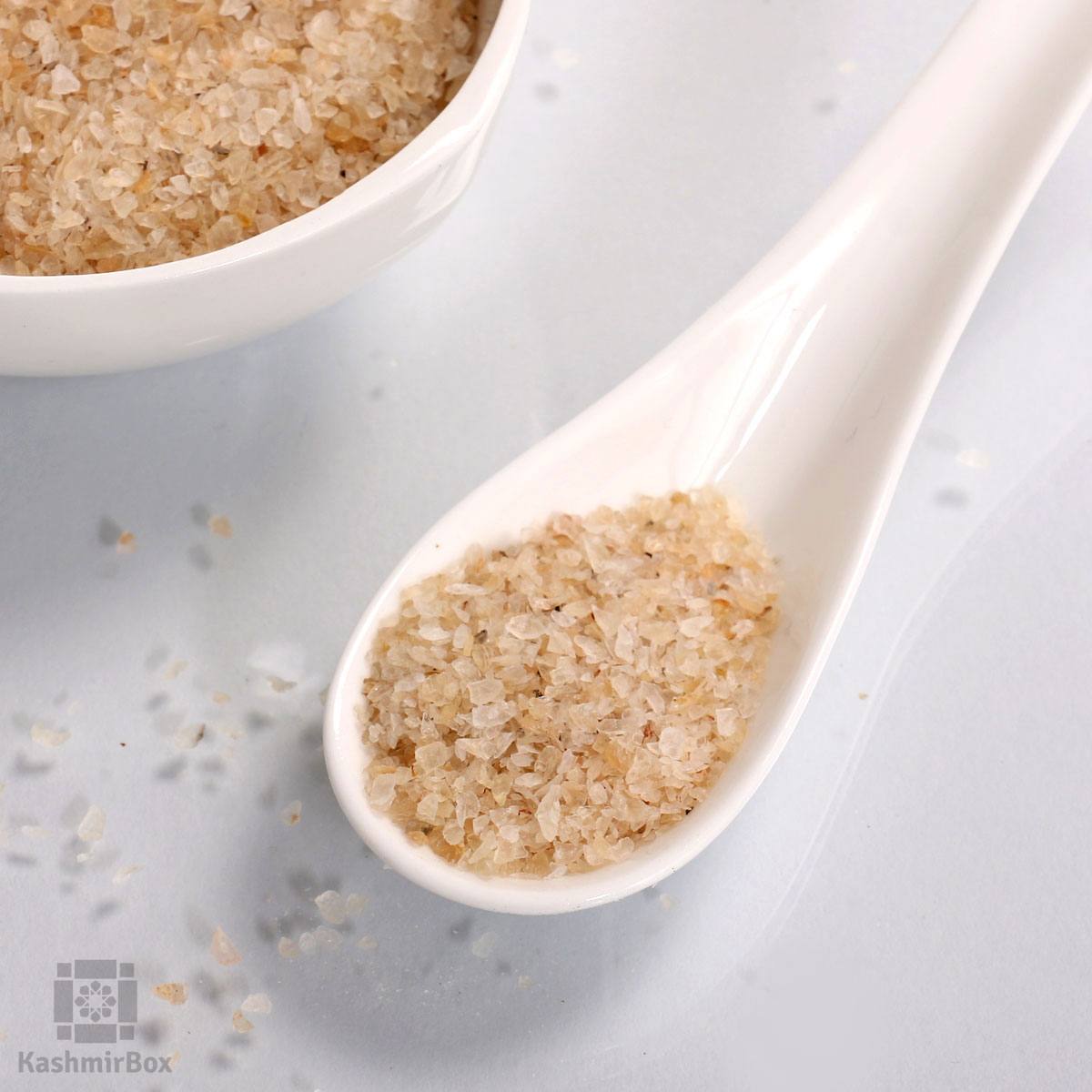 Koshur Tragacanth Gum (Katira) - KashmirBox.com