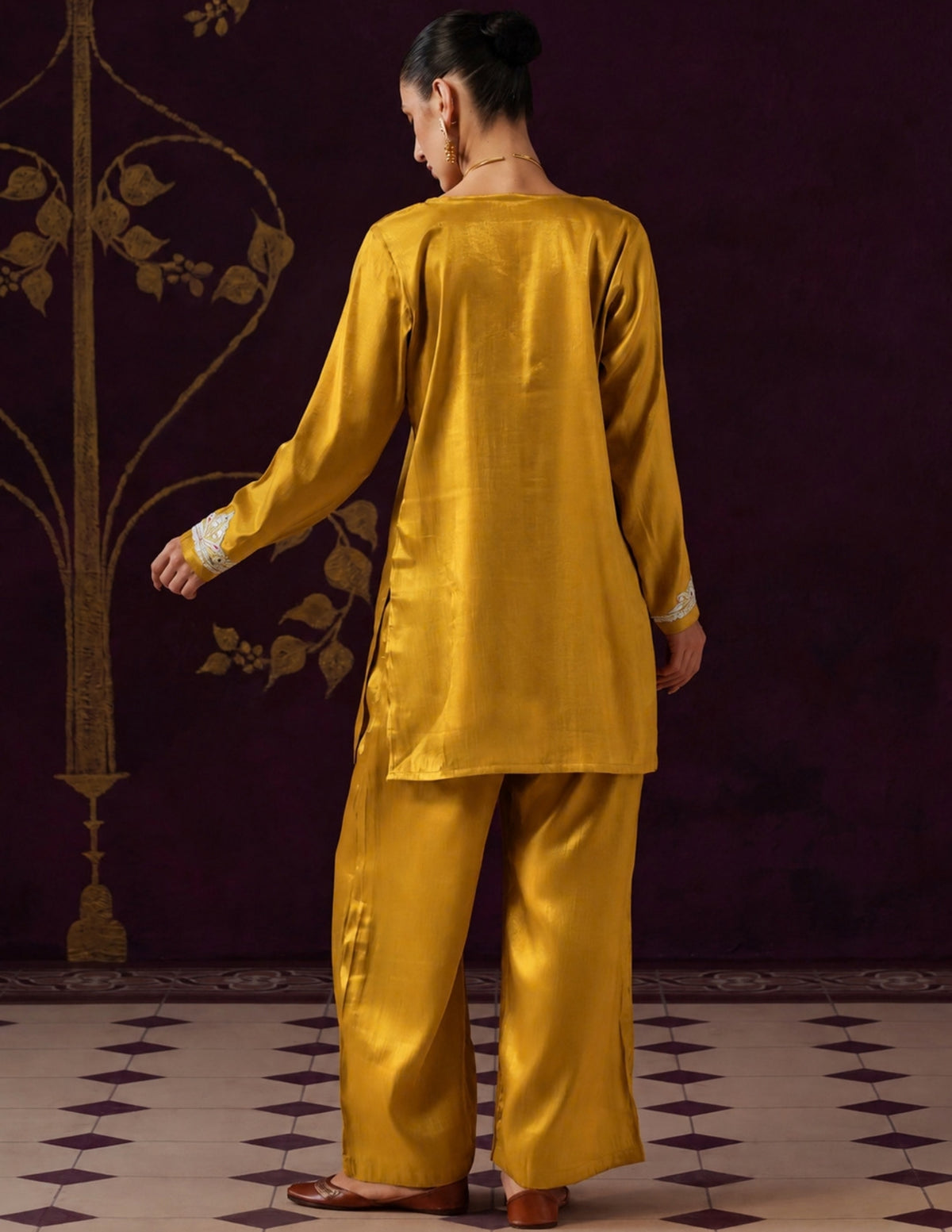 Kashmiri Tilla &amp; Thread Embroidered Silk Co-ord Set – Mustard Yellow