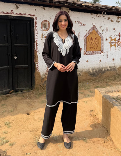 Kashmiri Silver Boti Tilla Embroidered Woollen Coordset – Black | Handcrafted Heritage