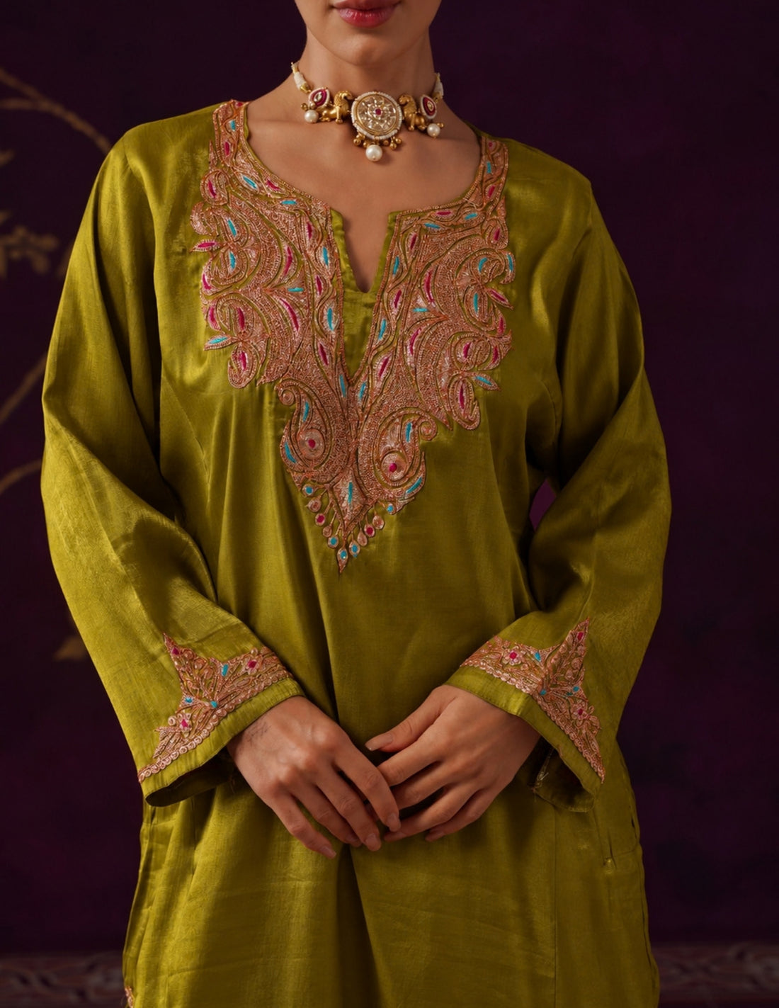 Kashmiri Tilla &amp; Thread Embroidered Silk Phiran Set – Mustard Green