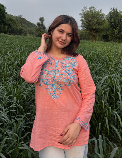 Peach Kashmiri Aari Embroidered Rayon Kurta