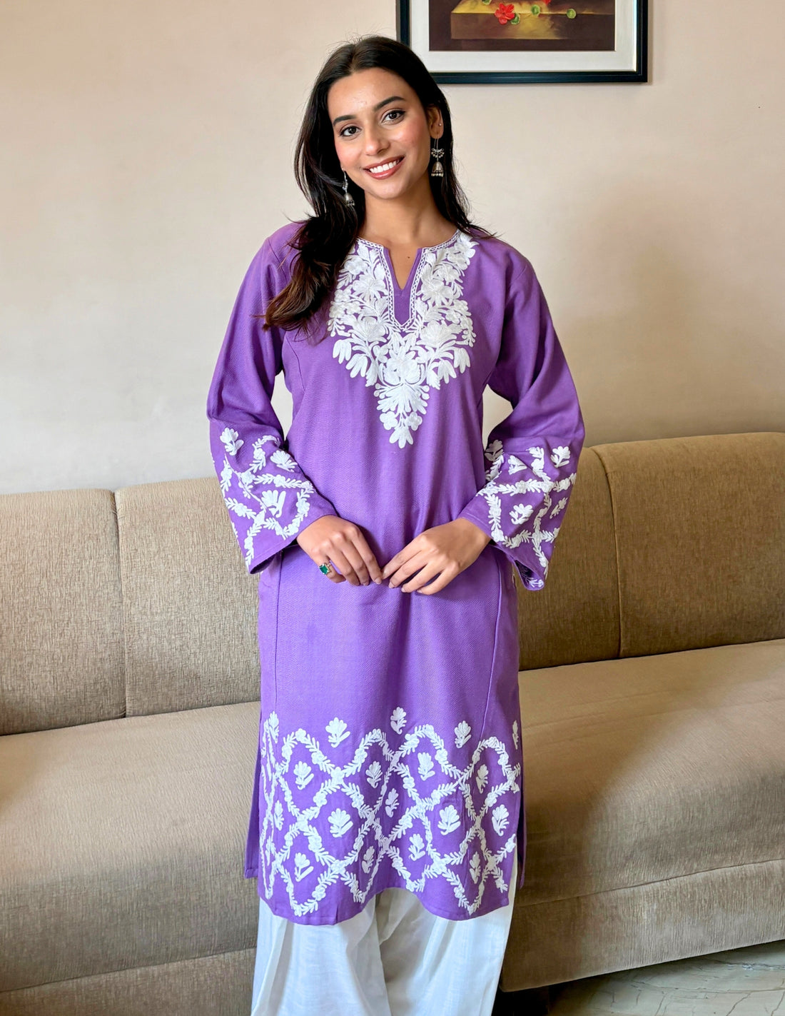 Kashmiri White Aari Embroidered Woollen Phiran – Purple | Timeless Winter Wear