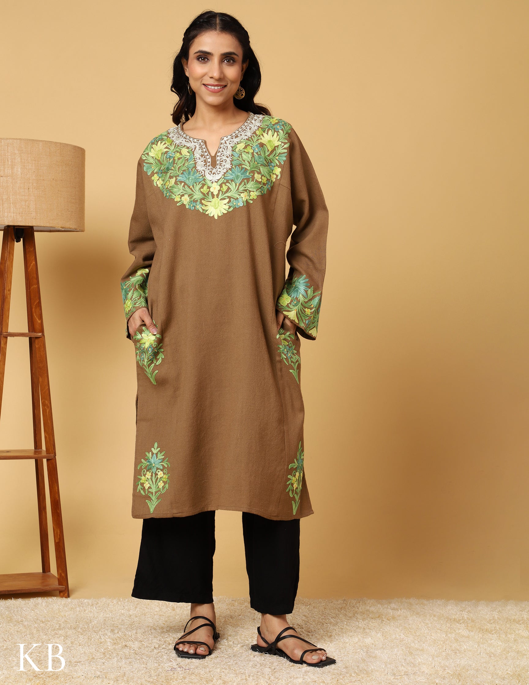 Earthy Elegant Zari Aari Embroidered Pure Wool Phiran - Kashmir Box