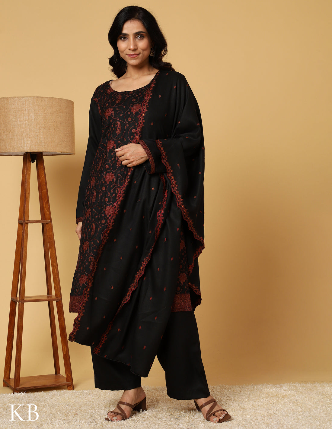 Black Swan Sozni Embroidered Woolen Suit Set - Kashmir Box