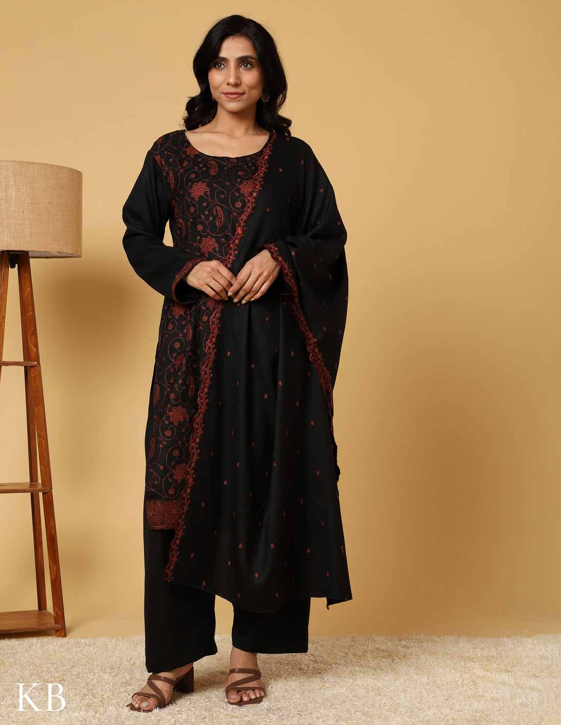 Black Swan Sozni Embroidered Woolen Suit Set - Kashmir Box