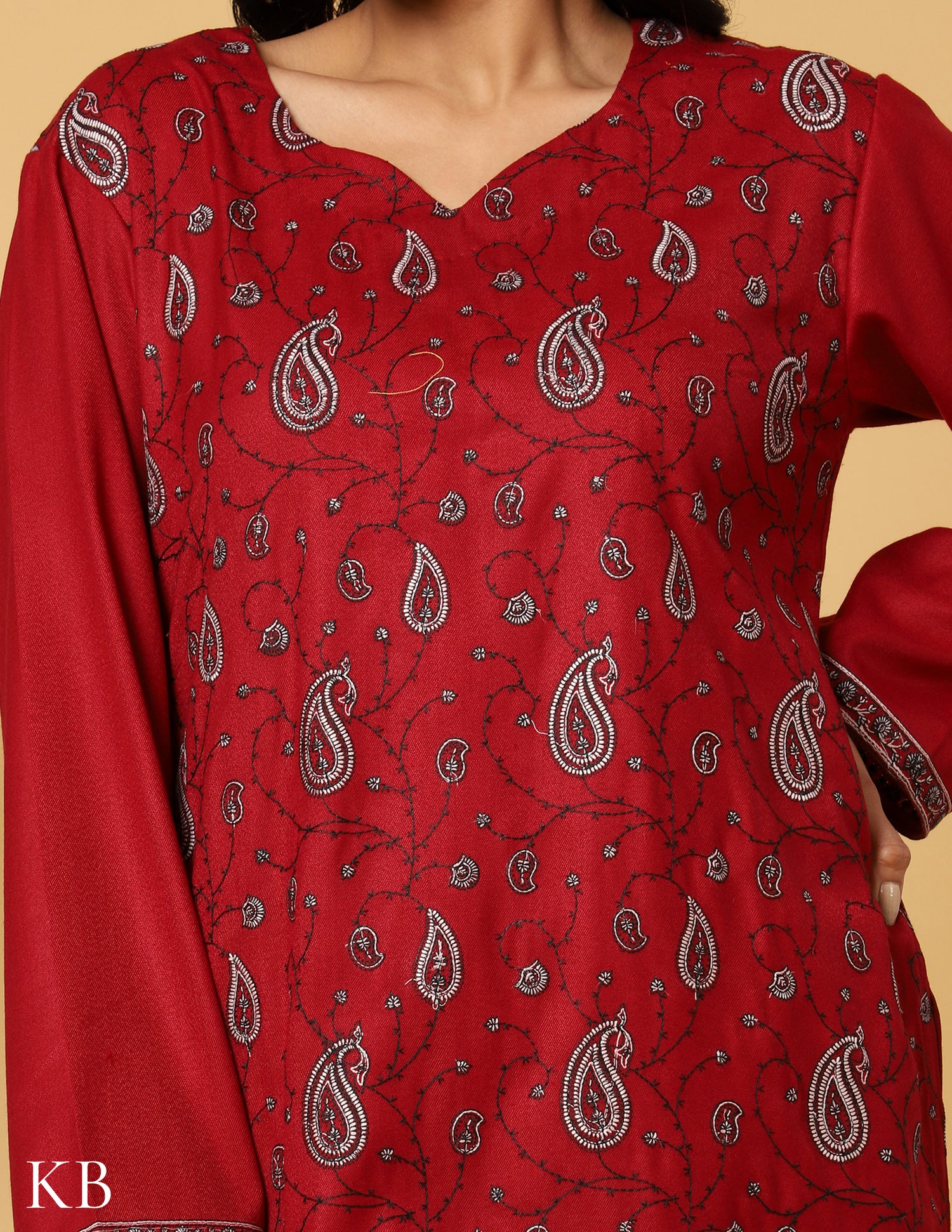 Maroon Oak Sozni Embroidered woolen Suit Set - Kashmir Box