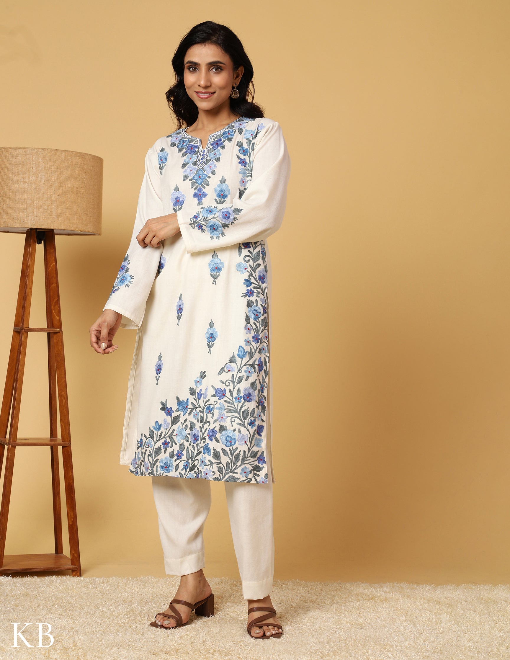 Buy online Blue And White Check Kurti Wool from Kurta Kurtis for Women by  Shallajee for ₹5500 at 8% off | 2024 Limeroad.com
