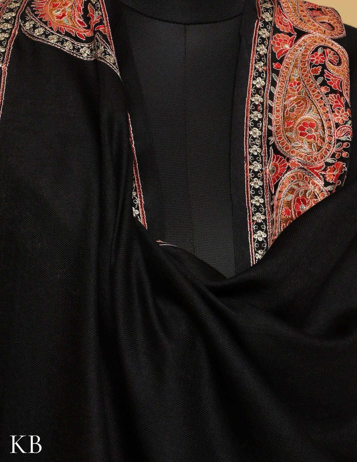 Black Sozni Zari Palla Embroidered Polywool Shawl - Kashmir Box