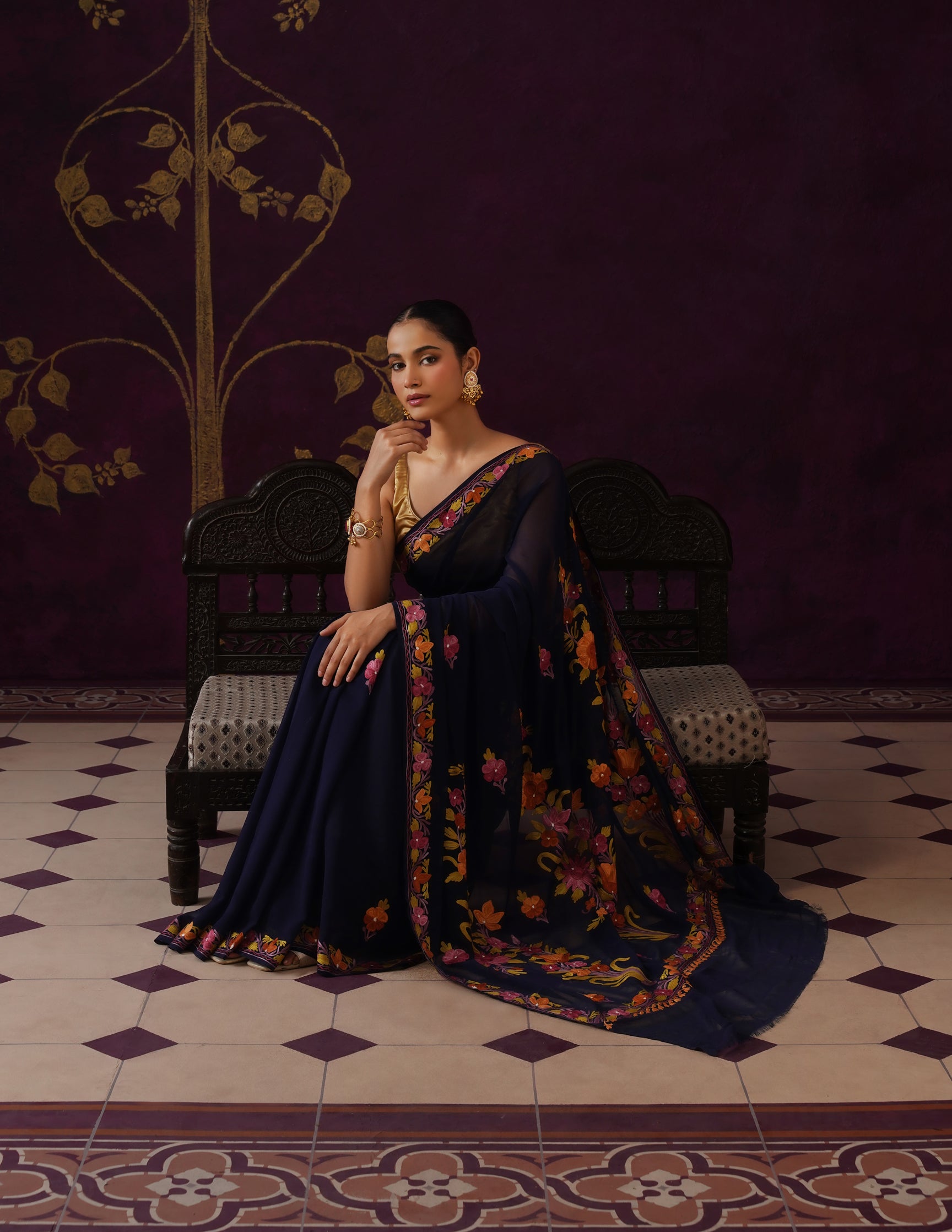 Kashmiri Aari Embroidered Georgette Saree – Navy Blue
