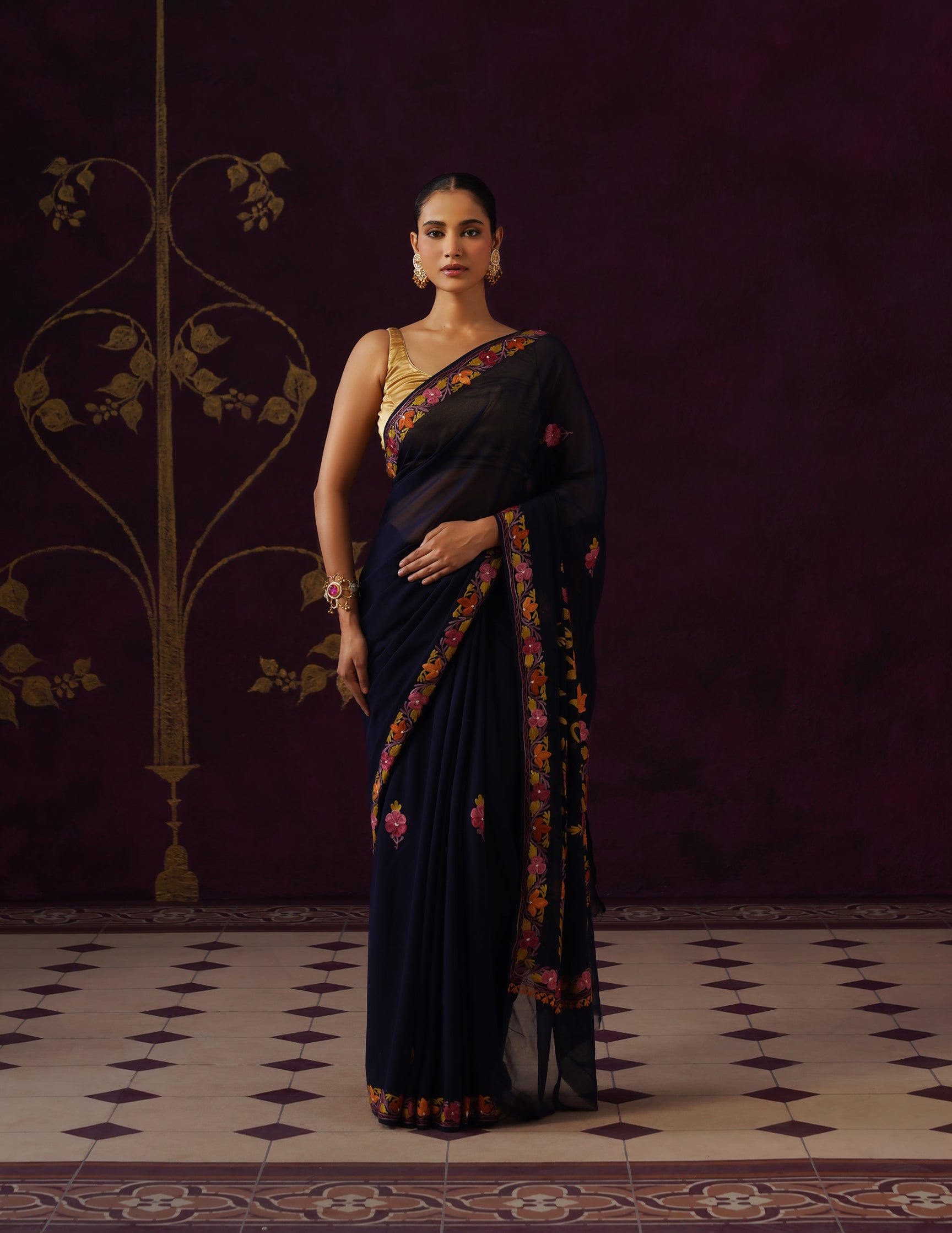 Kashmiri Aari Embroidered Georgette Saree – Navy Blue