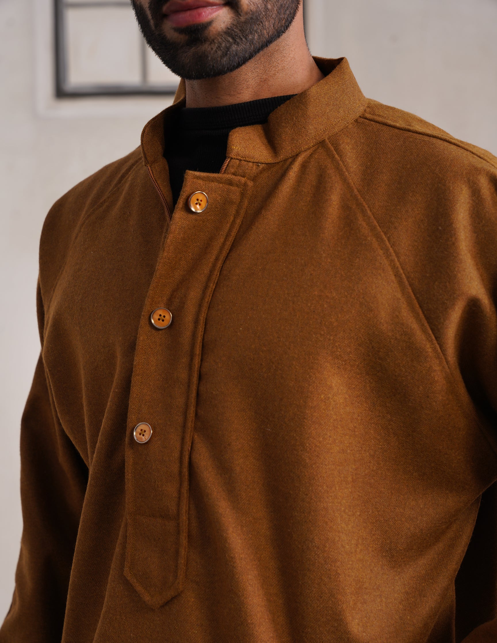 Brown Chinese Collar Long Coat-Style Men’s Phiran – Kashmiri Tweed Winter Pheran | HAIDER