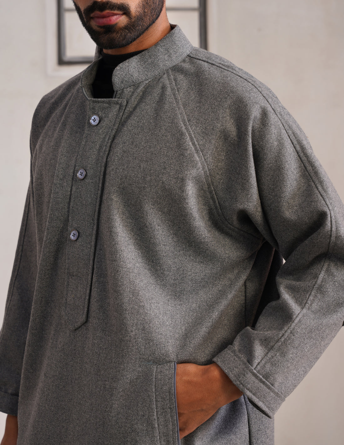 Grey Chinese Collar Long Coat-Style Men’s Phiran – Kashmiri Tweed Winter Pheran | HAIDER