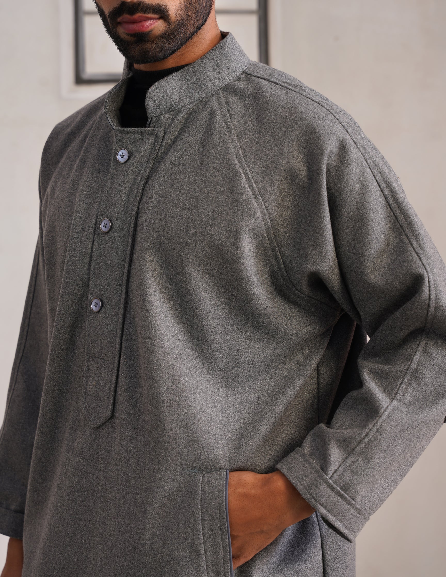 Grey Chinese Collar Long Coat-Style Men’s Phiran – Kashmiri Tweed Winter Pheran | HAIDER