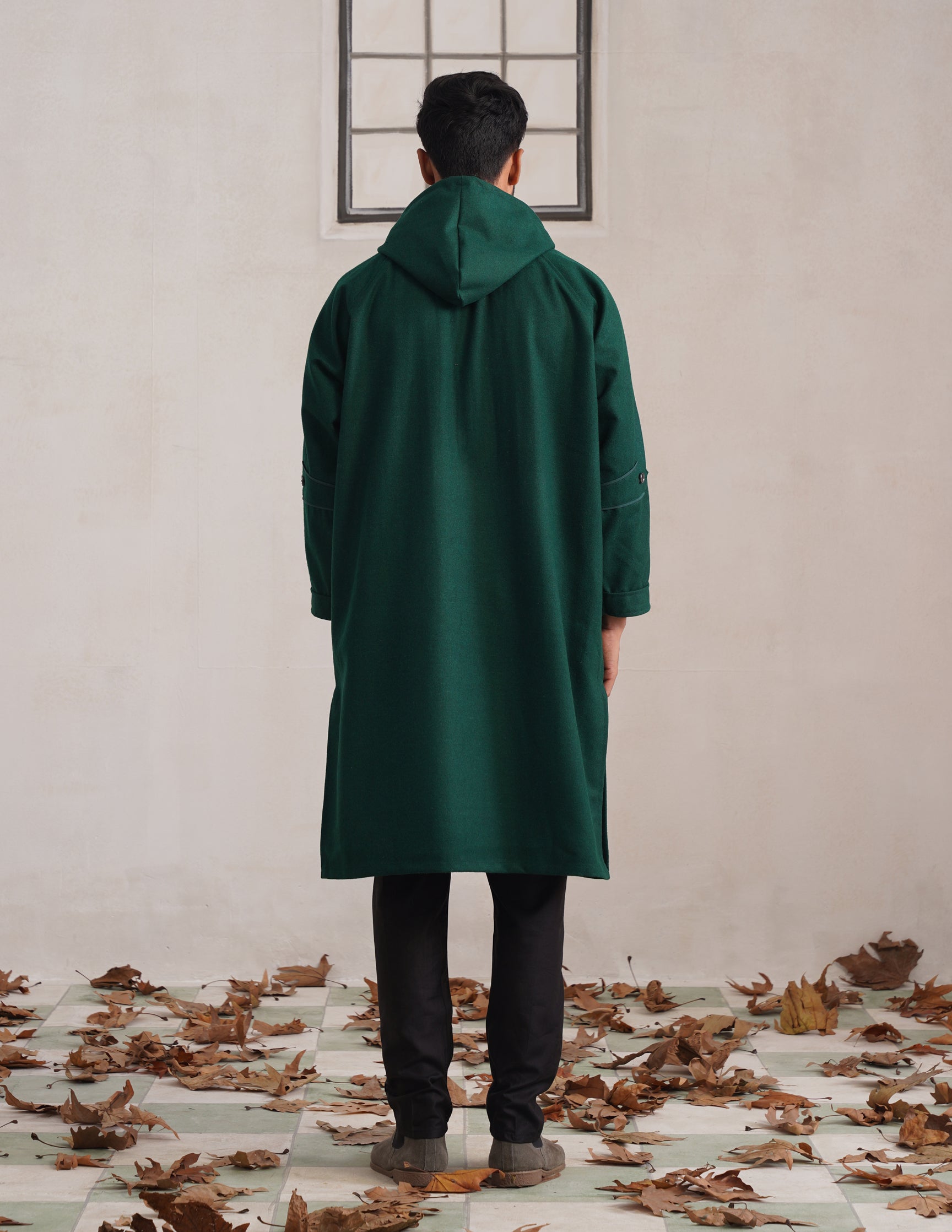 Green Hooded Long Coat-Style Men’s Phiran – Kashmiri Tweed Winter Pheran | HAIDER