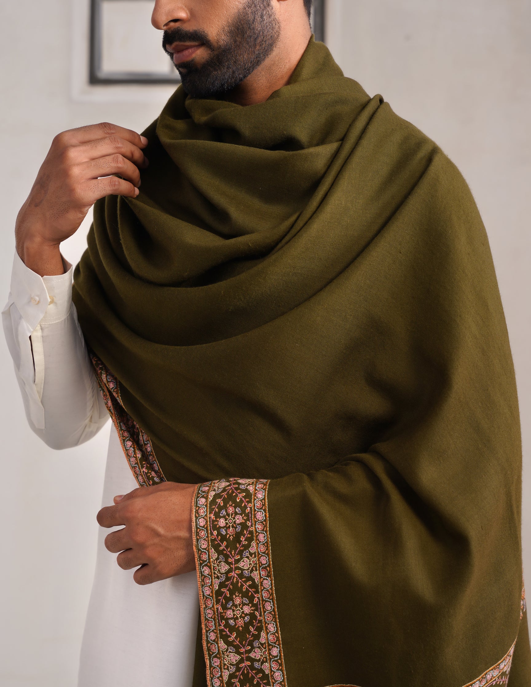 Olive Green Dordaar Pashmina Shawl – Multicolour Sozni Embroidery