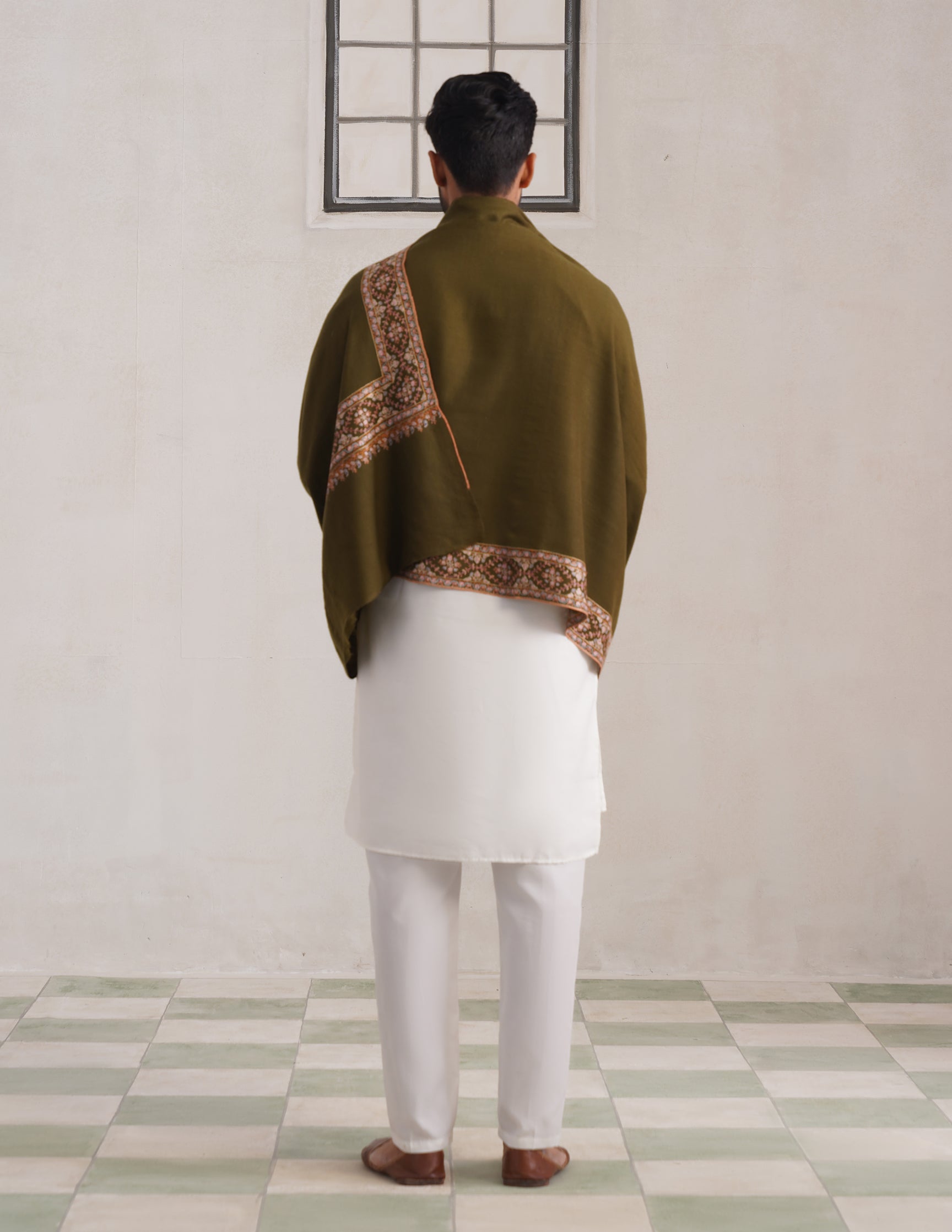Olive Green Dordaar Pashmina Shawl – Multicolour Sozni Embroidery