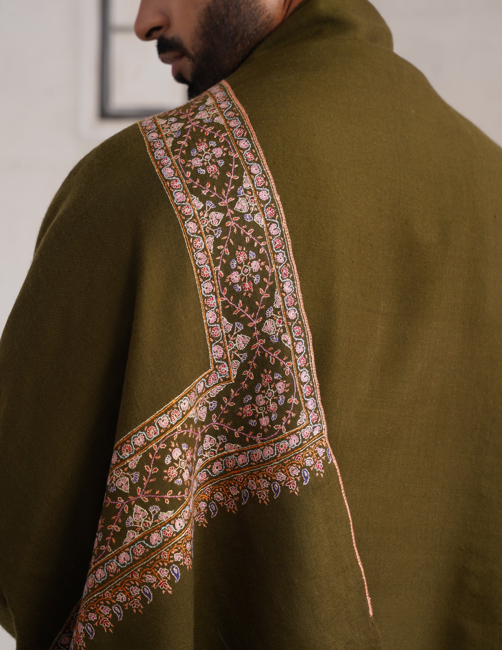 Olive Green Dordaar Pashmina Shawl – Multicolour Sozni Embroidery