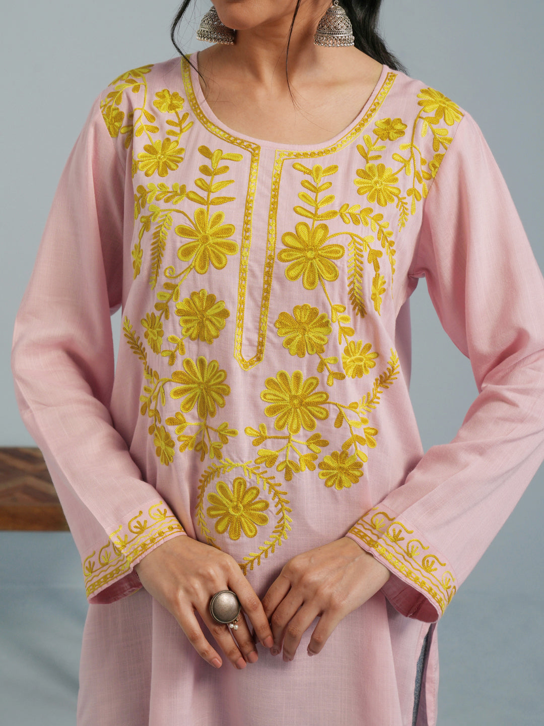 Baby Pink Kashmiri Aari Embroidered Rayon Kurta