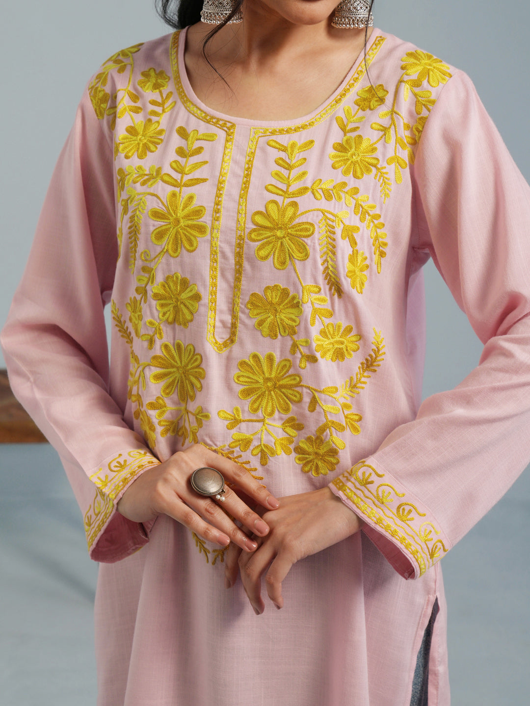 Baby Pink Kashmiri Aari Embroidered Rayon Kurta