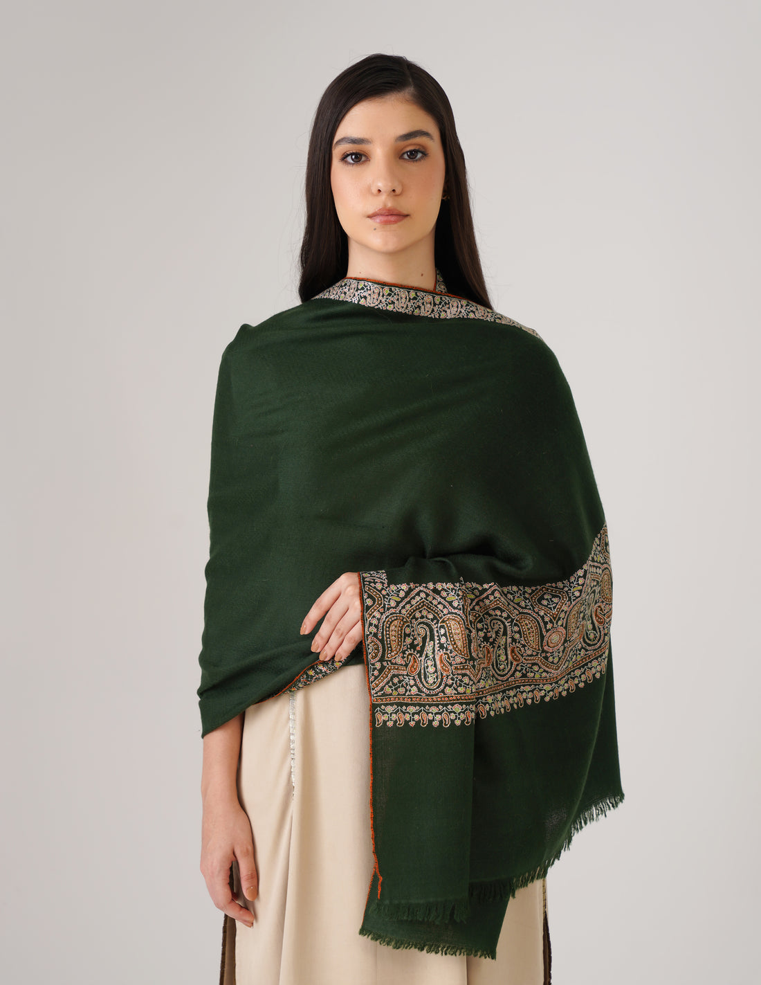 Kashmiri Handwoven Pashmina Sozni Stole Palladar – Bottle Green | Handwoven Heritage - Kashmir Box