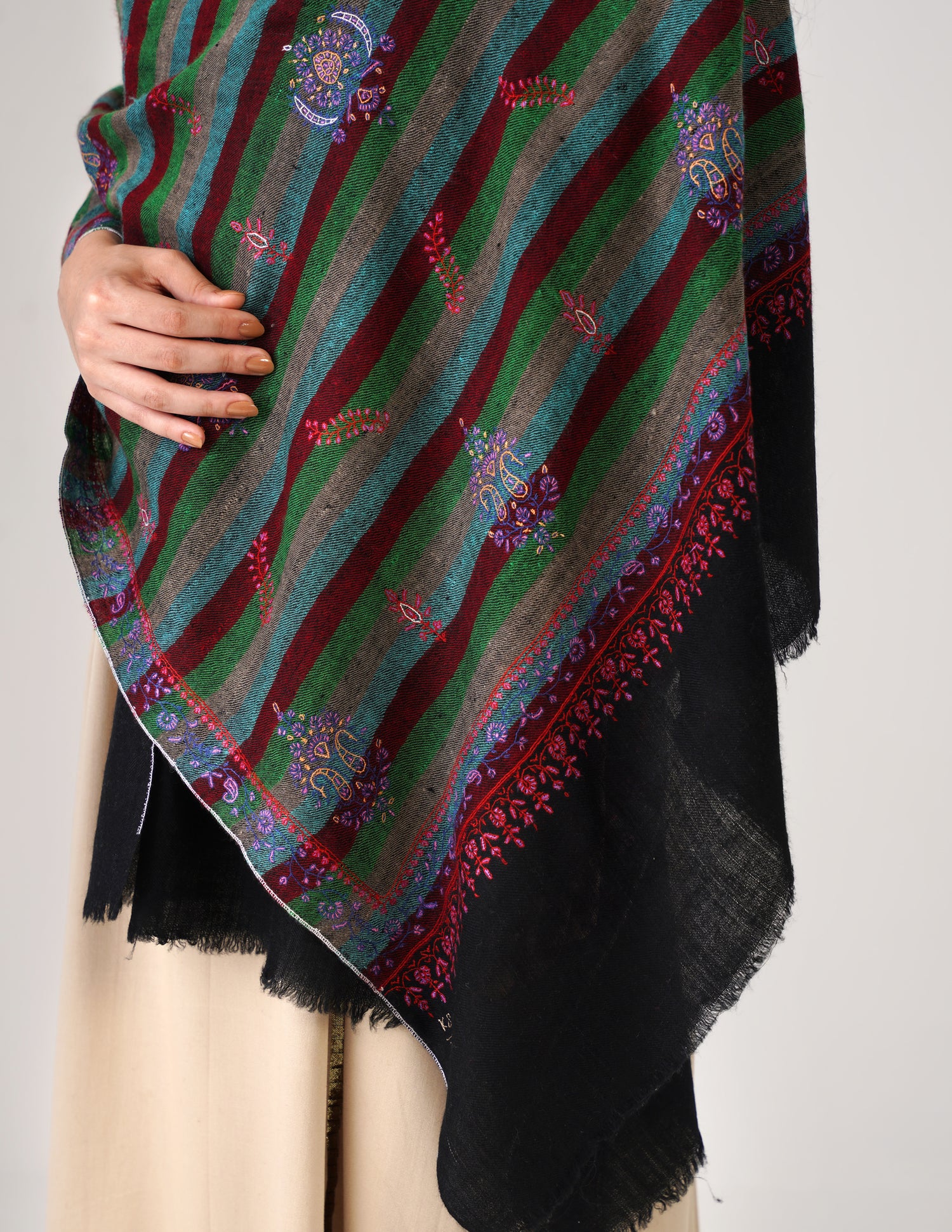 Kashmiri Handwoven Pashmina Sozni Stole Modern Stripes – Black &amp; Multicolour | Handwoven Heritage - Kashmir Box
