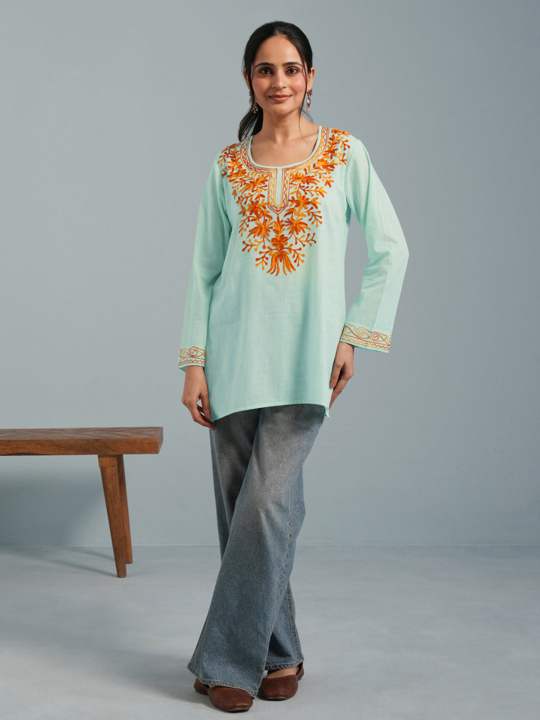 Light Green Kashmiri Aari Embroidered Rayon Kurta