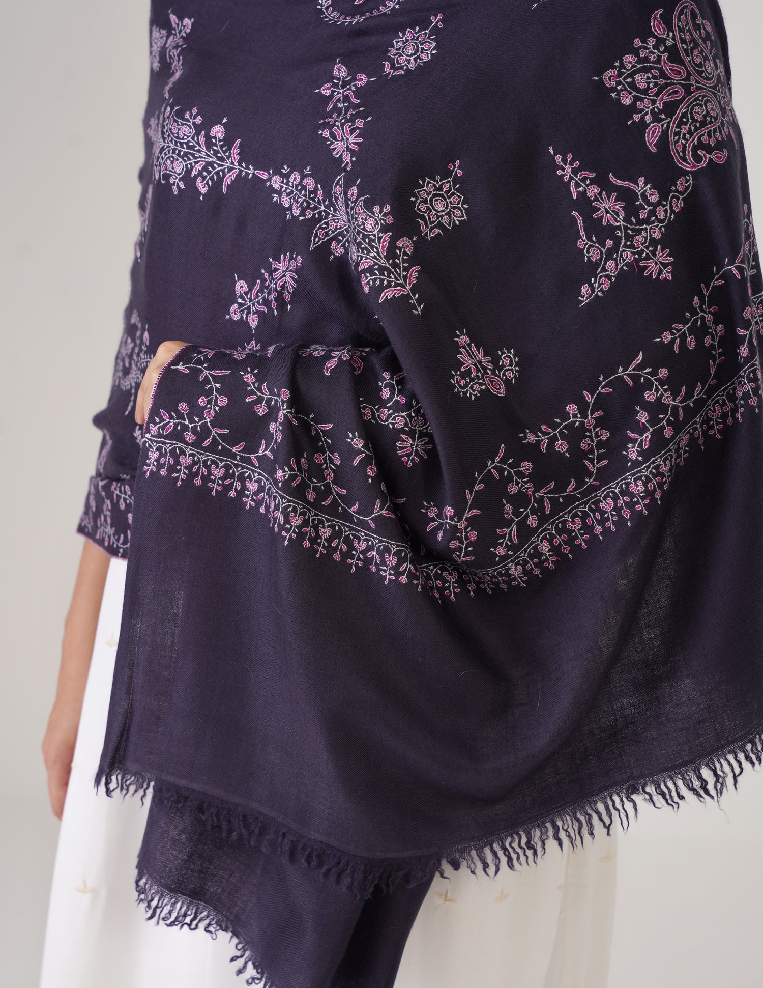 Kashmiri Handwoven Pashmina Sozni Stole Modern Design – Charcoal Grayish Blue | Handwoven Heritage - Kashmir Box