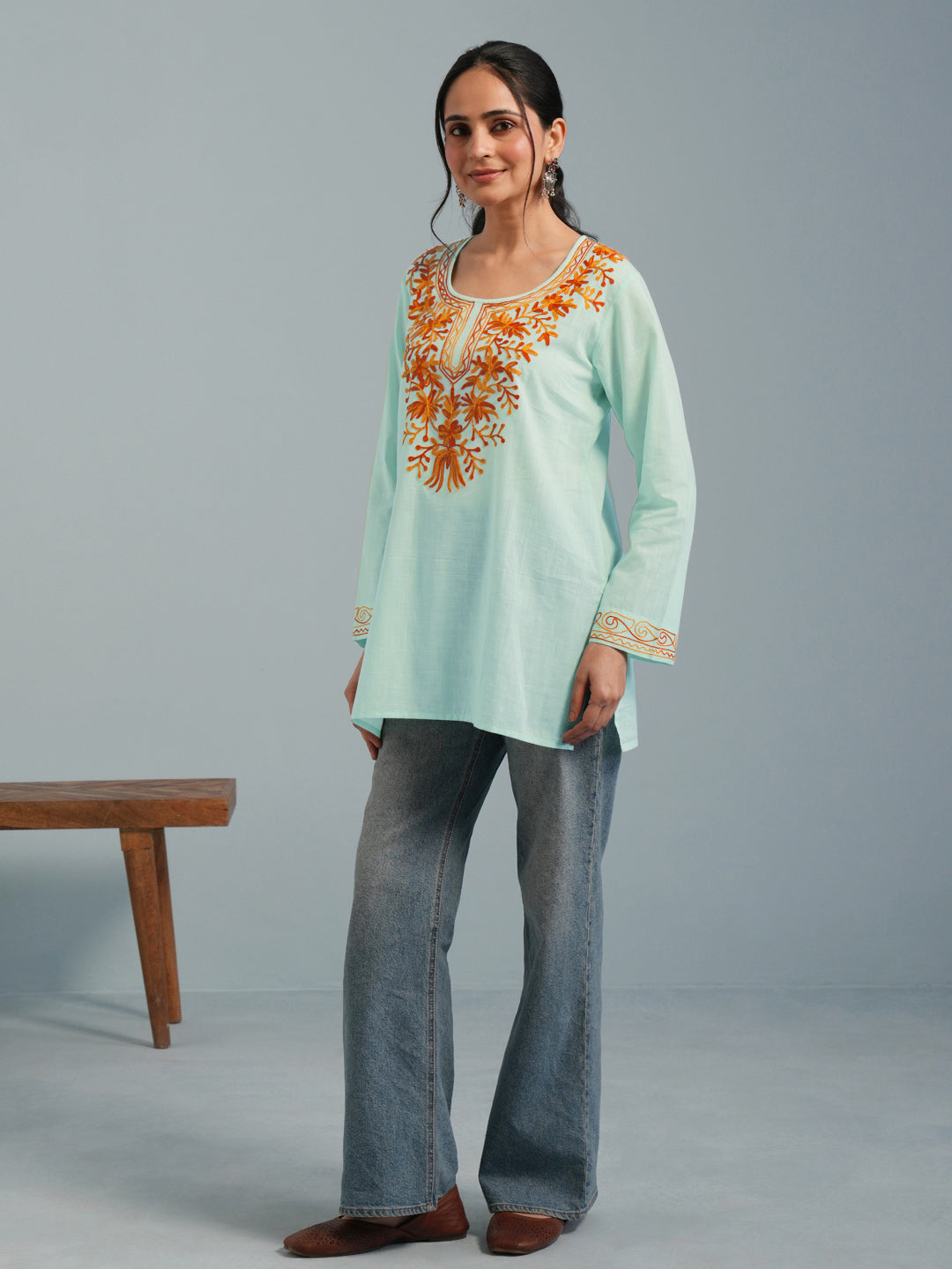 Light Green Kashmiri Aari Embroidered Rayon Kurta