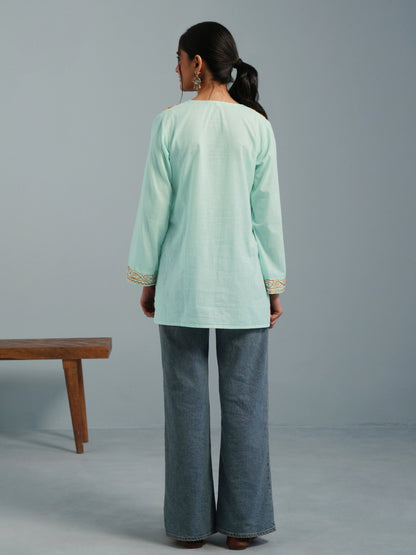 Light Green Kashmiri Aari Embroidered Rayon Kurta