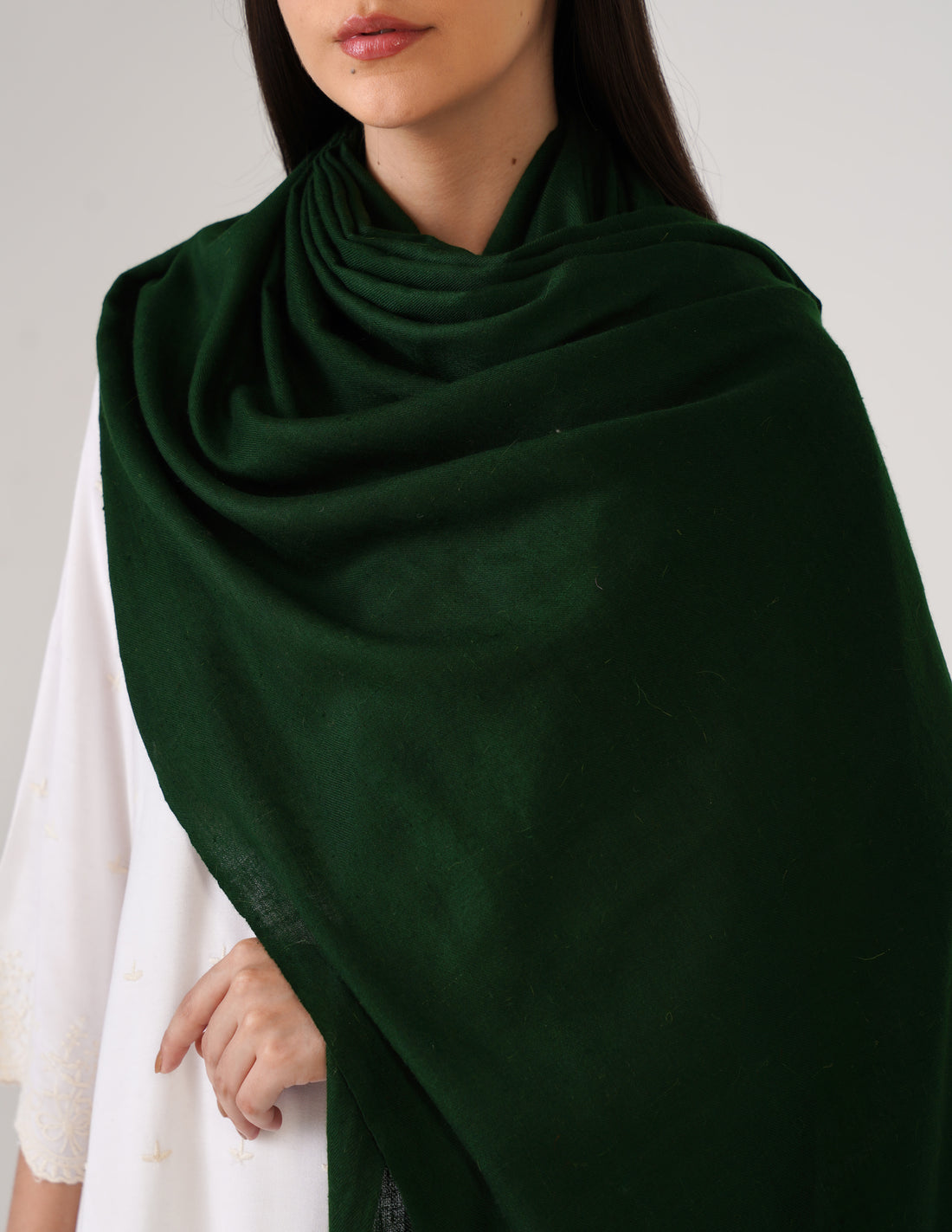 Kashmiri Handwoven Solid Cashmere Pashmina Shawl – Bottle Green | Handwoven Heritage - Kashmir Box