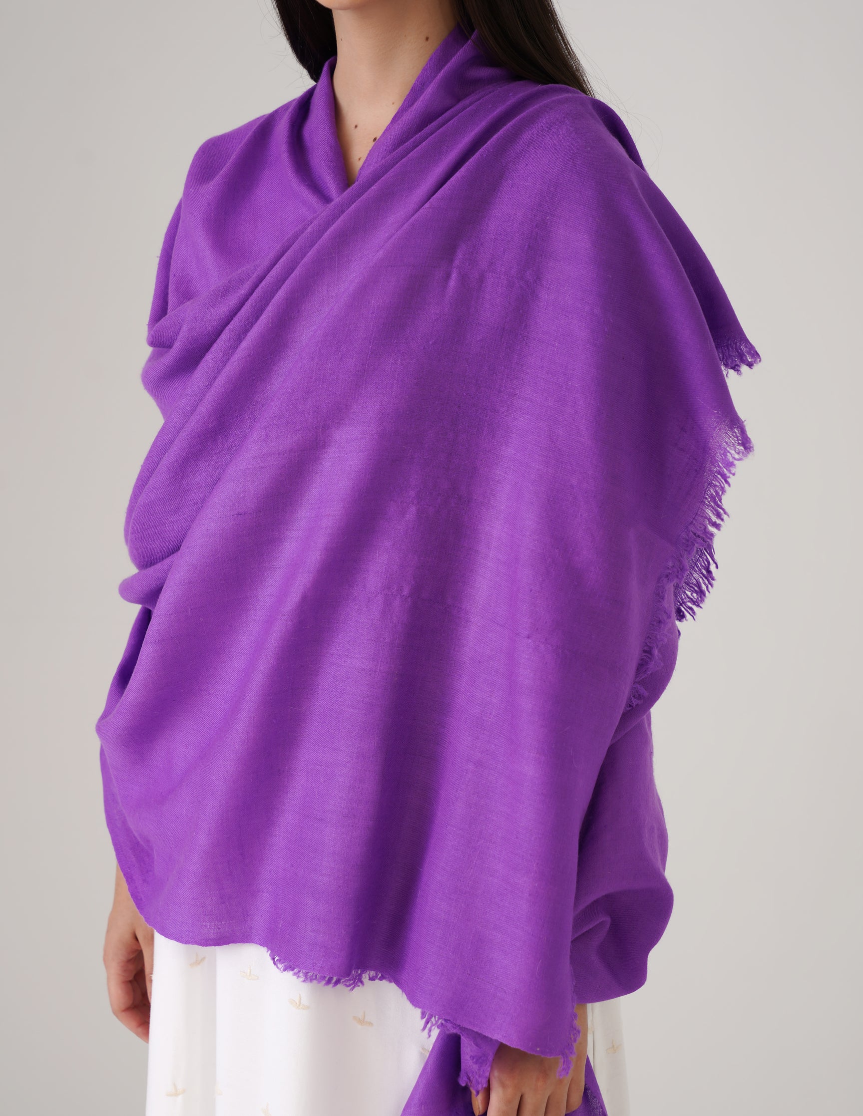 Kashmiri Handwoven Solid Cashmere Pashmina Shawl – Amethyst Purple | Handwoven Heritage - Kashmir Box