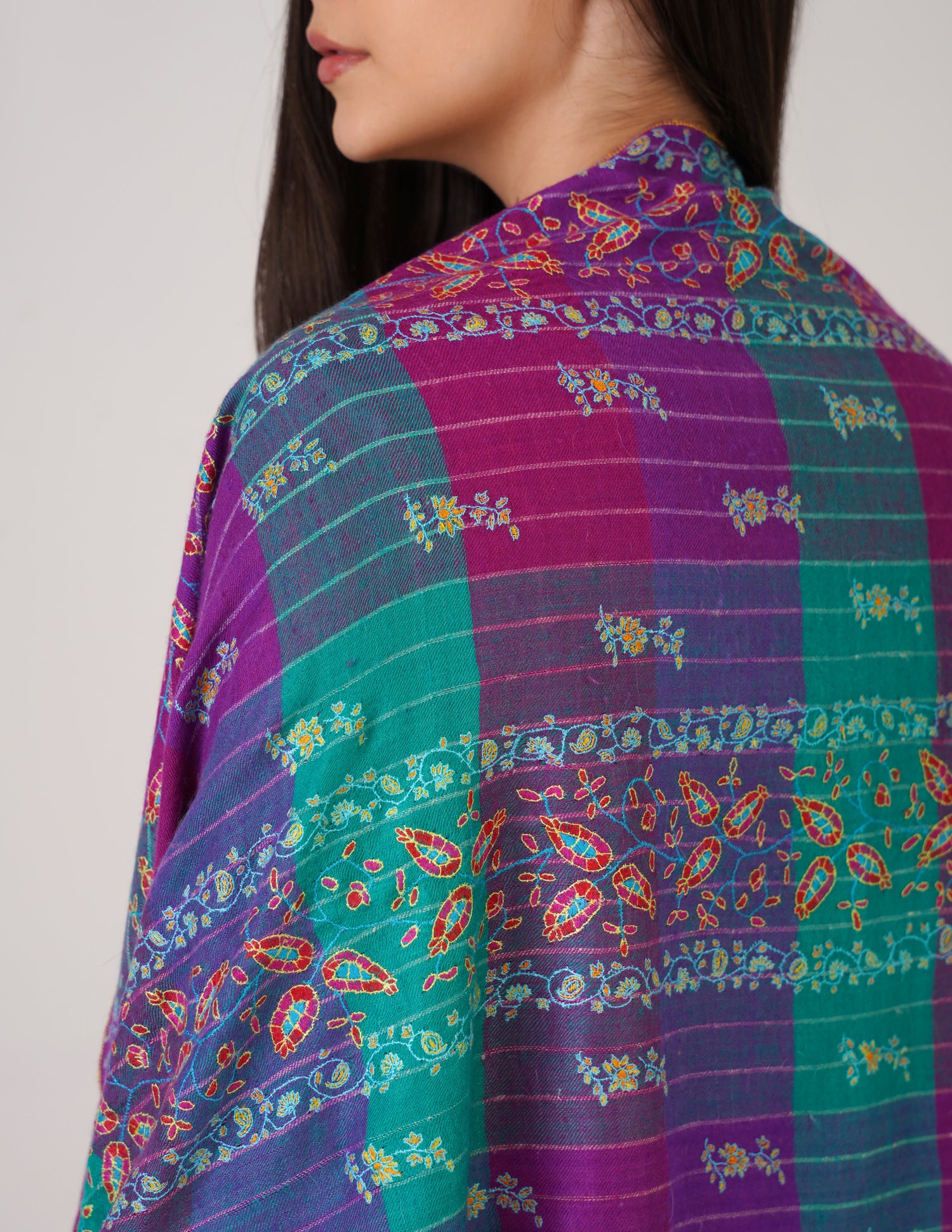 Kashmiri Handwoven Pashmina Sozni Stole Modern Checkered – Natural Undyed | Handwoven Heritage (Copy) - Kashmir Box