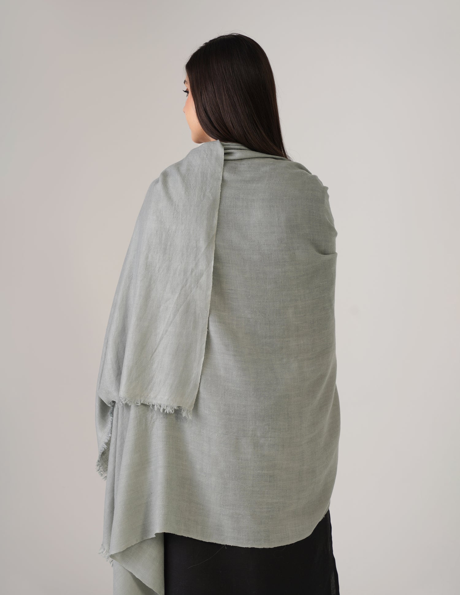 Kashmiri Handwoven Solid Cashmere Pashmina Shawl – Silver Grey | Handwoven Heritage - Kashmir Box