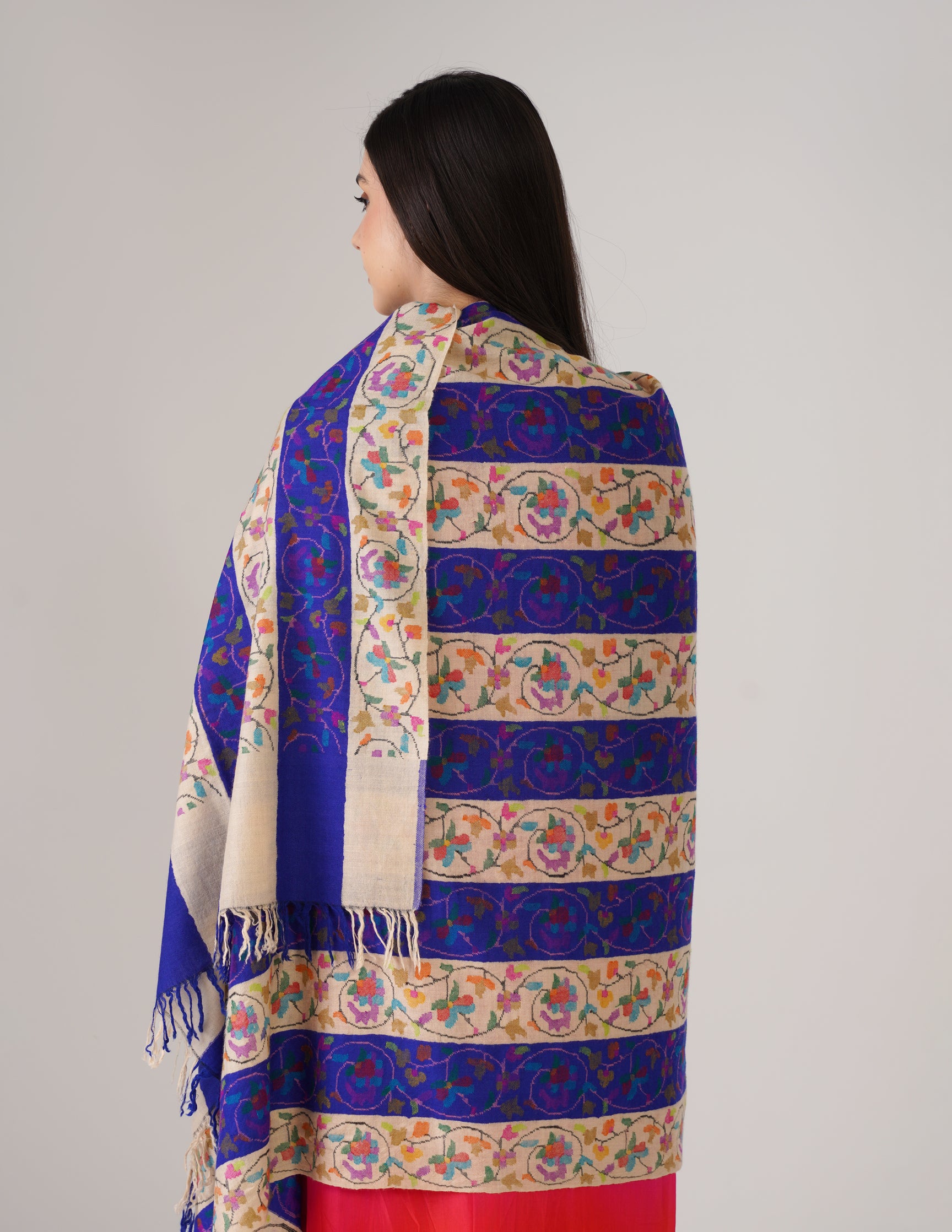 Kashmiri Handwoven Kani Embroidered Pashmina Shawl – Off White &amp; Blue | Kalamkari Heritage - Kashmir Box